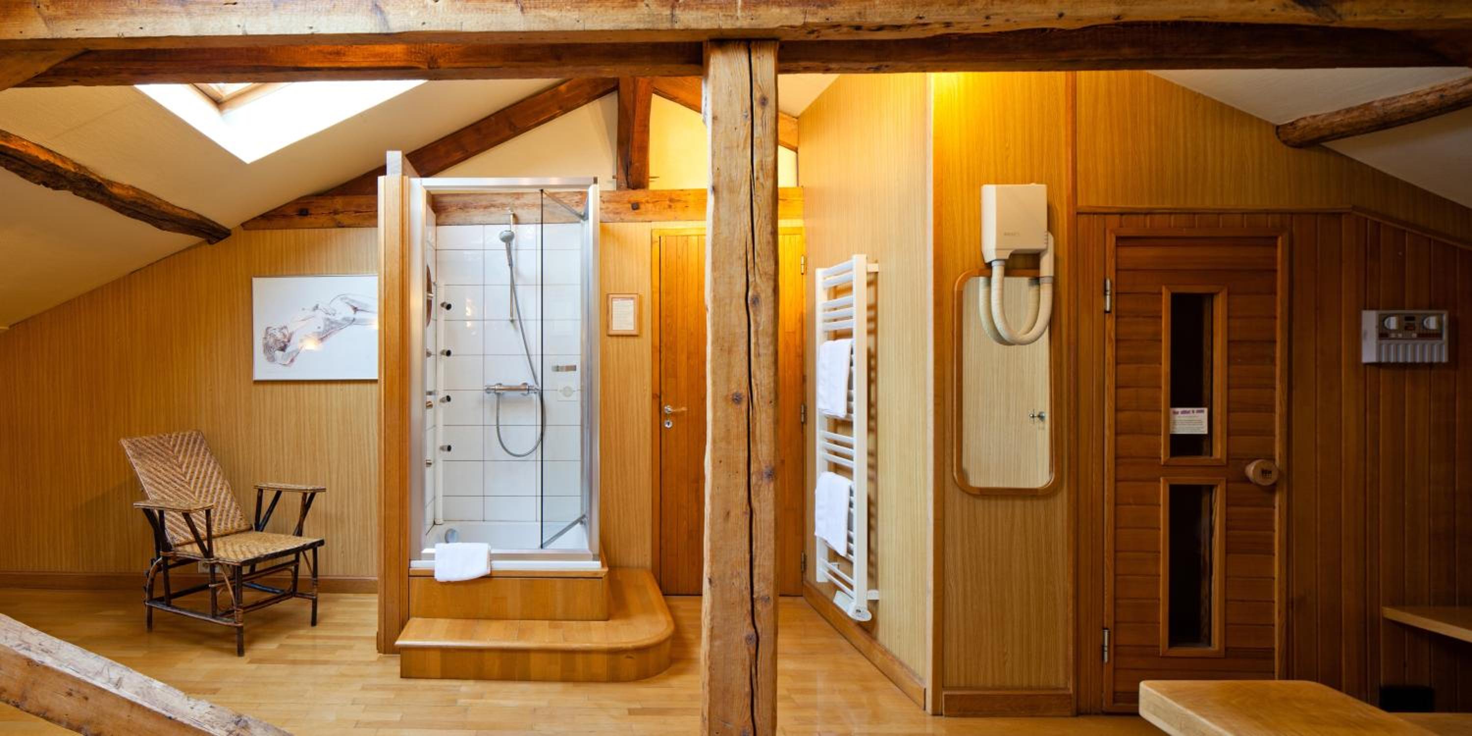 Duplex Suite - Photo 3