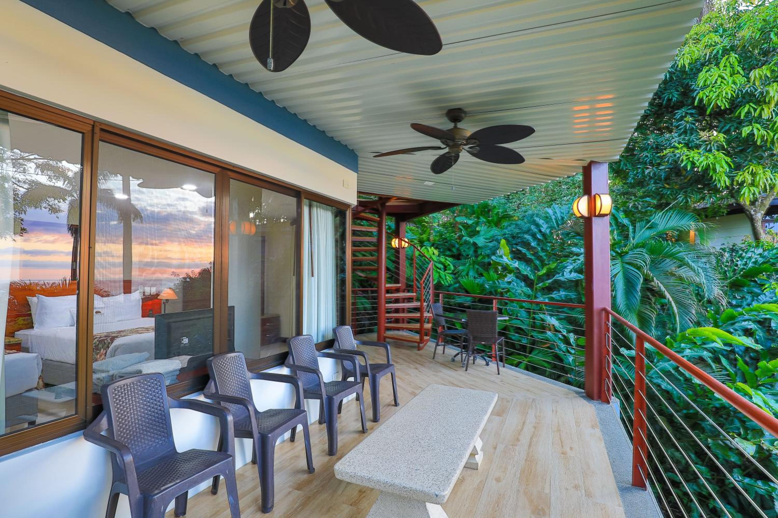 Maunaloa photo 3