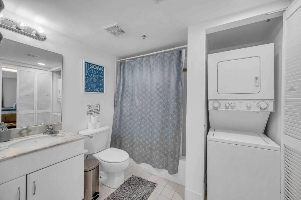 One-Bedroom Apartment photo 3