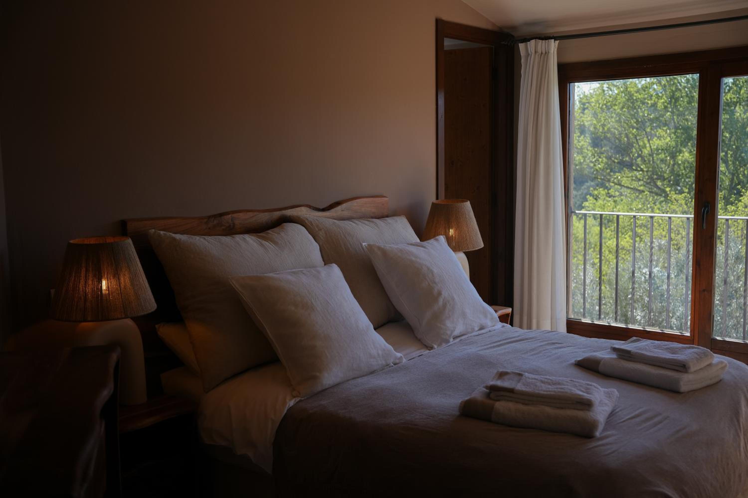 Habitación Cuádruple con Vista a la Montaña