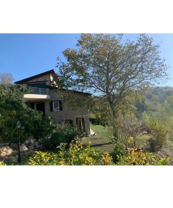 Villa photo 2