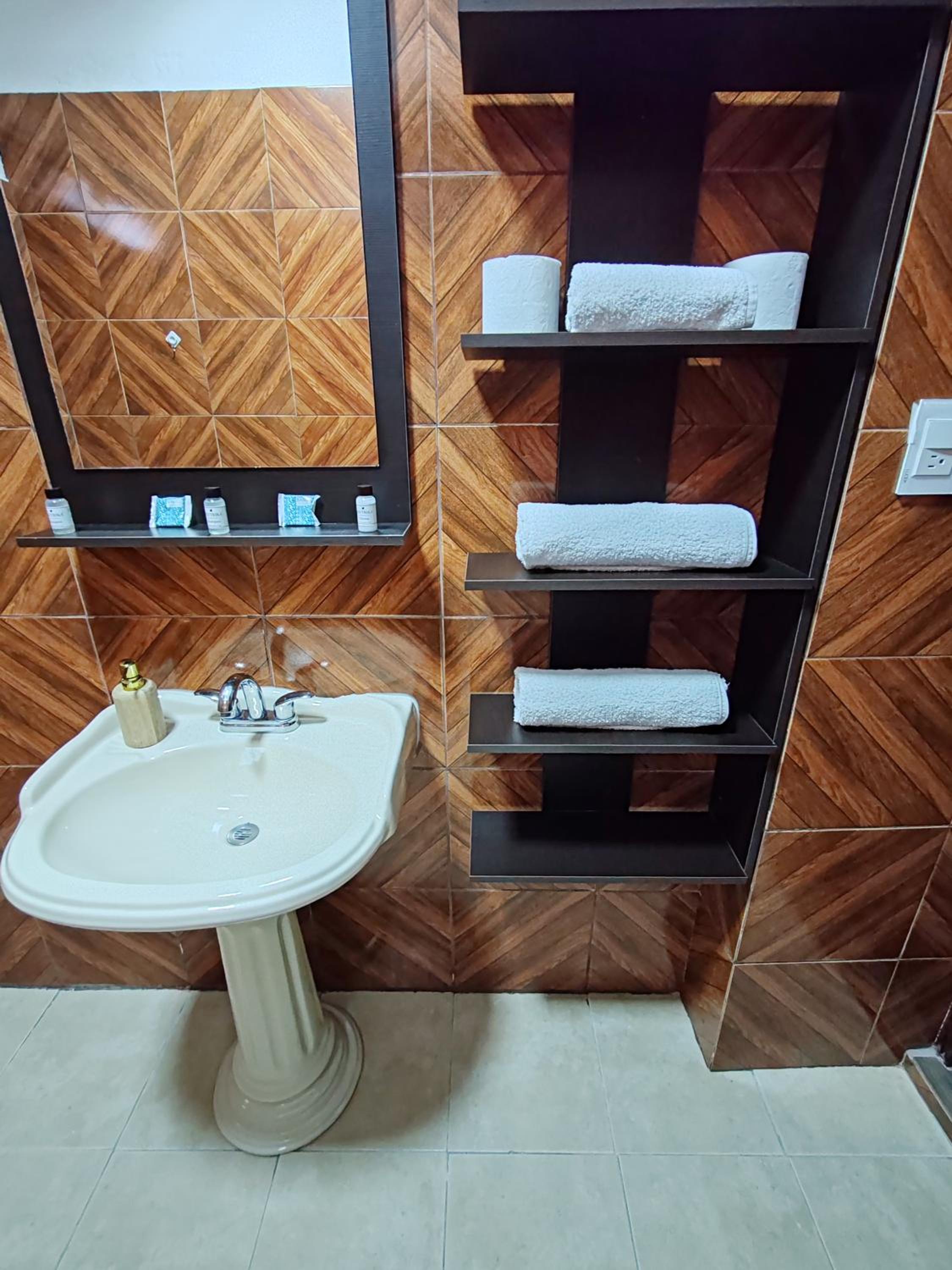 Comfort Triple Room - Photo 5