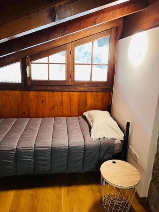 One-Bedroom Apartment with Balcony and Mountain View