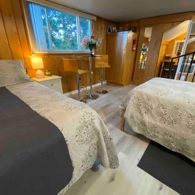 Four-Bedroom House photo 3