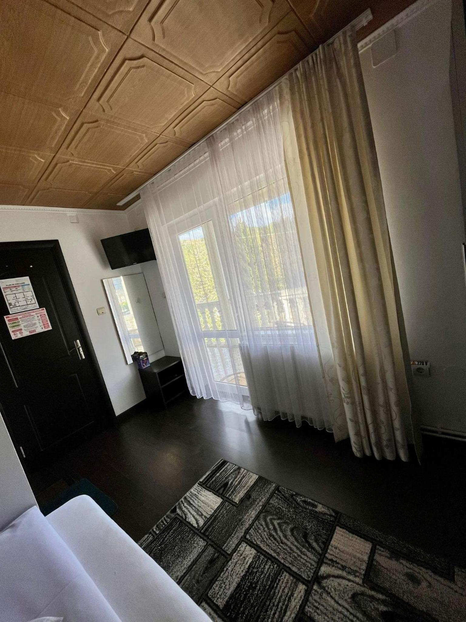 Double Room with Balcony photo 1