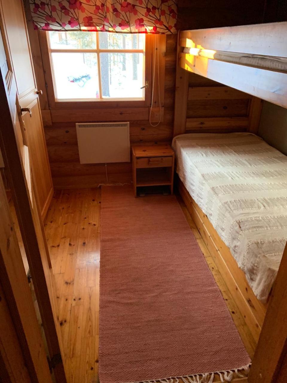 Two-Bedroom House - Photo 1