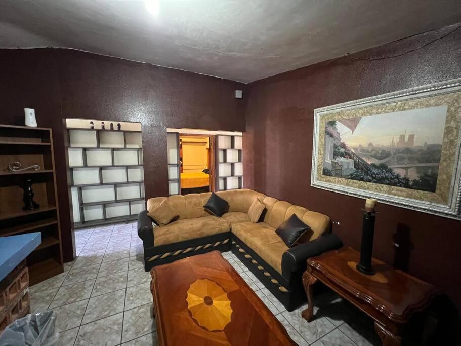 Four-Bedroom House photo 1