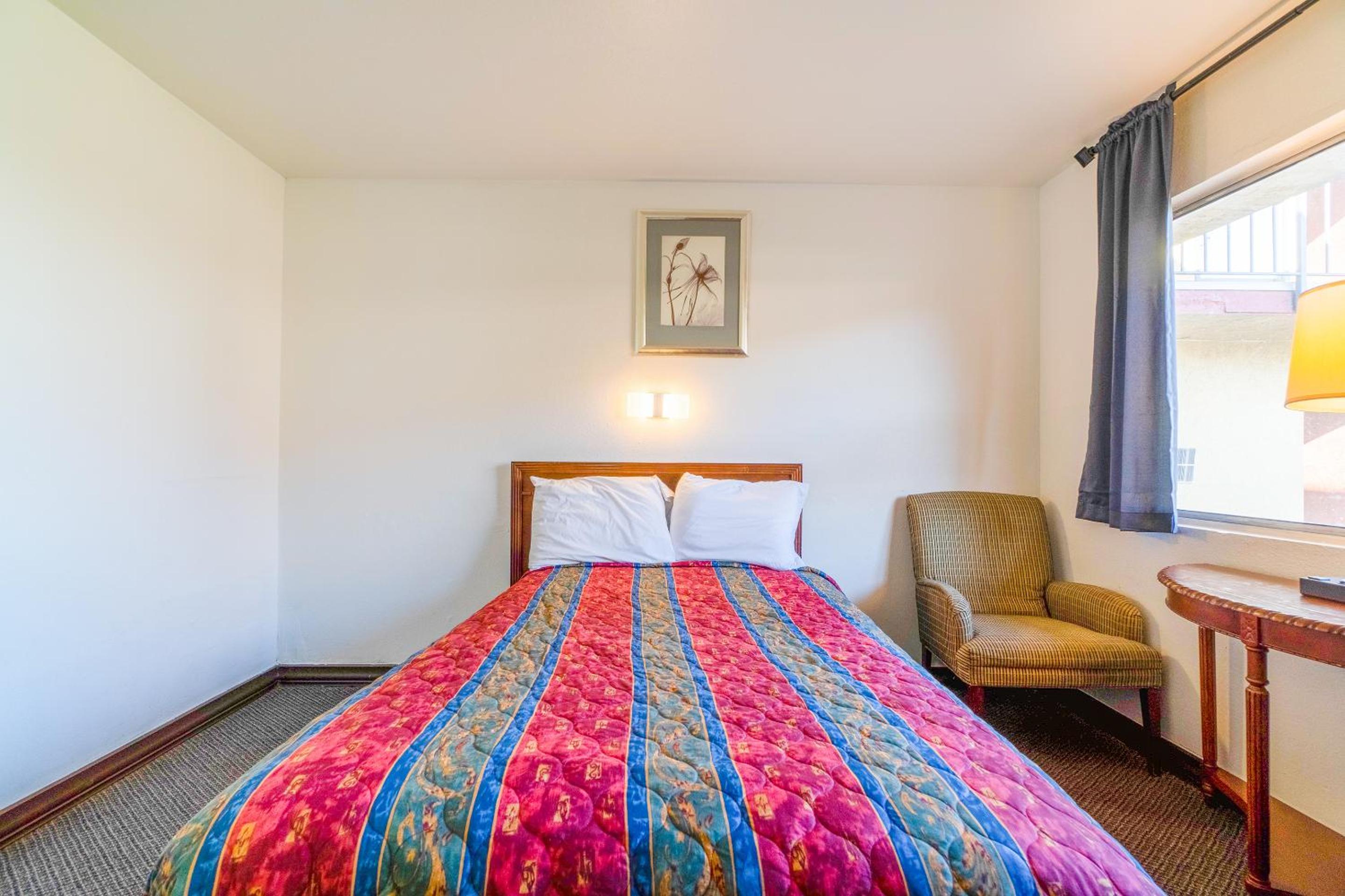 3 Full Bed - Photo 9