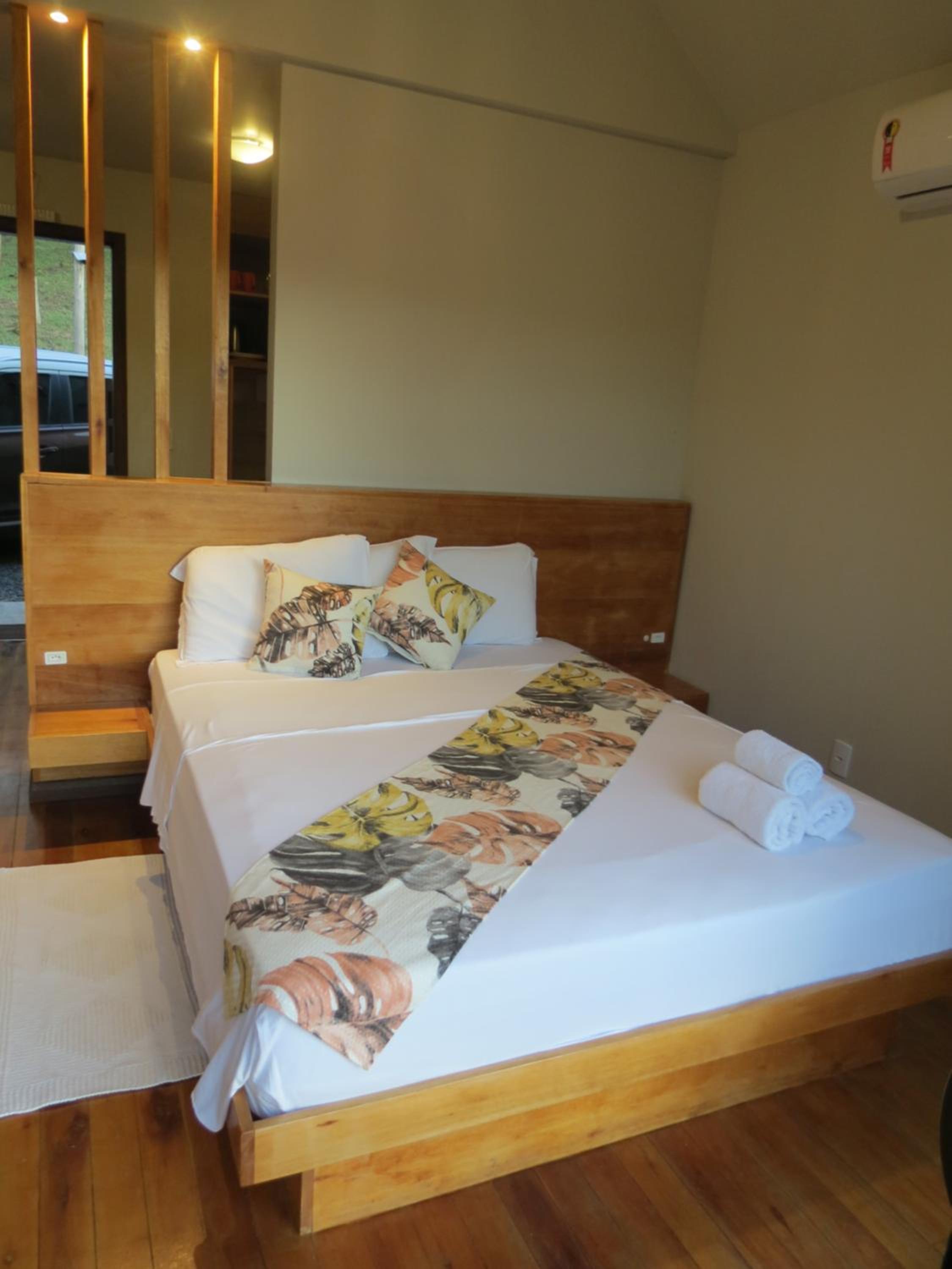 Queen Suite - Photo 77