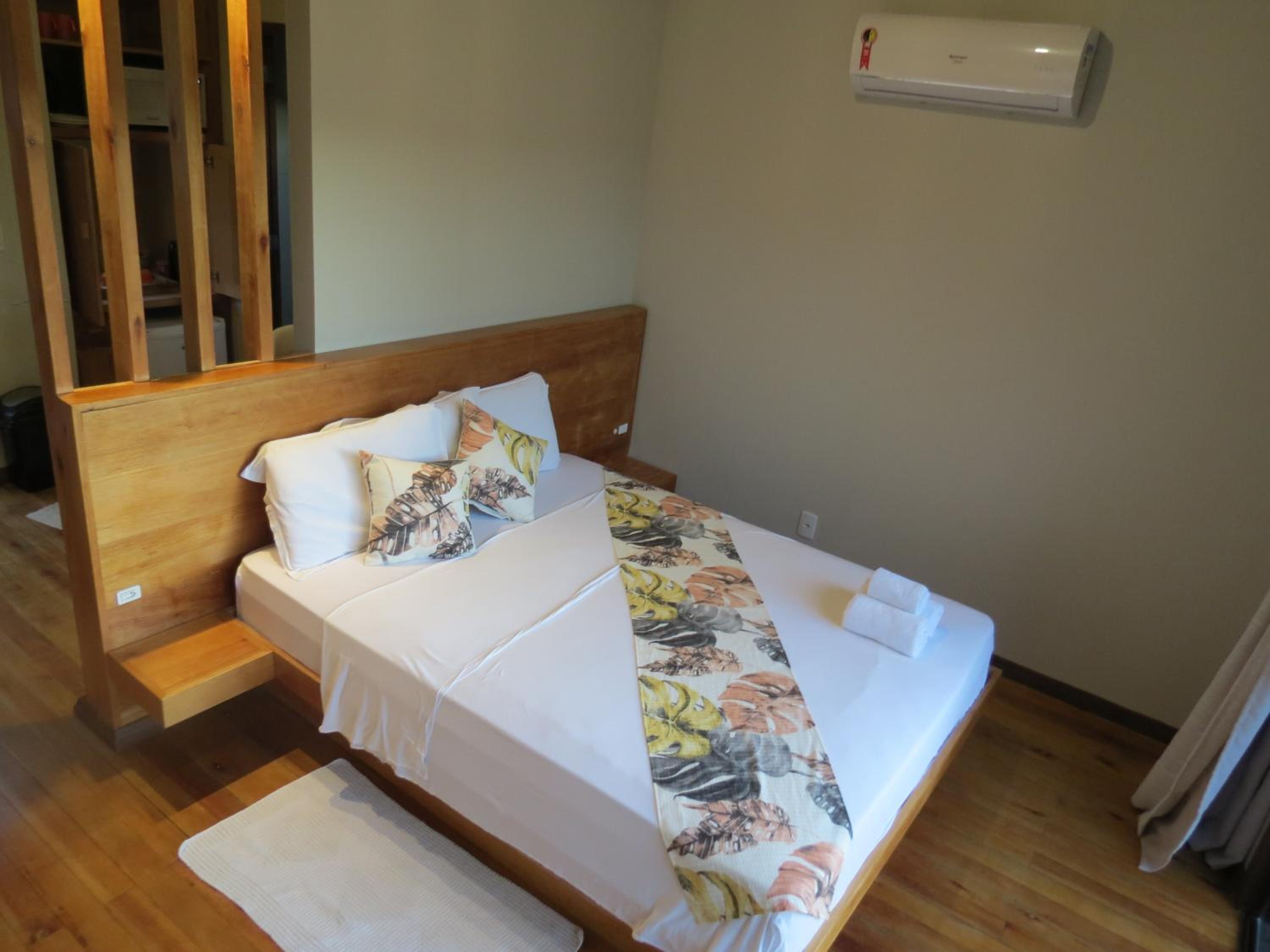 Queen Suite - Photo 78