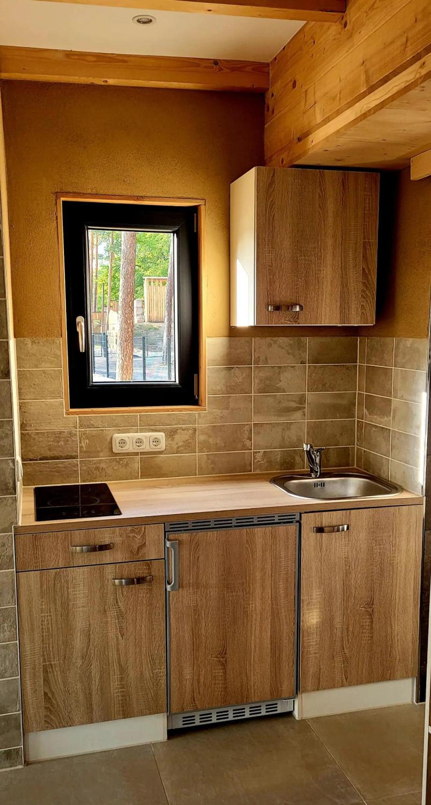 Two-Bedroom House - Photo 33