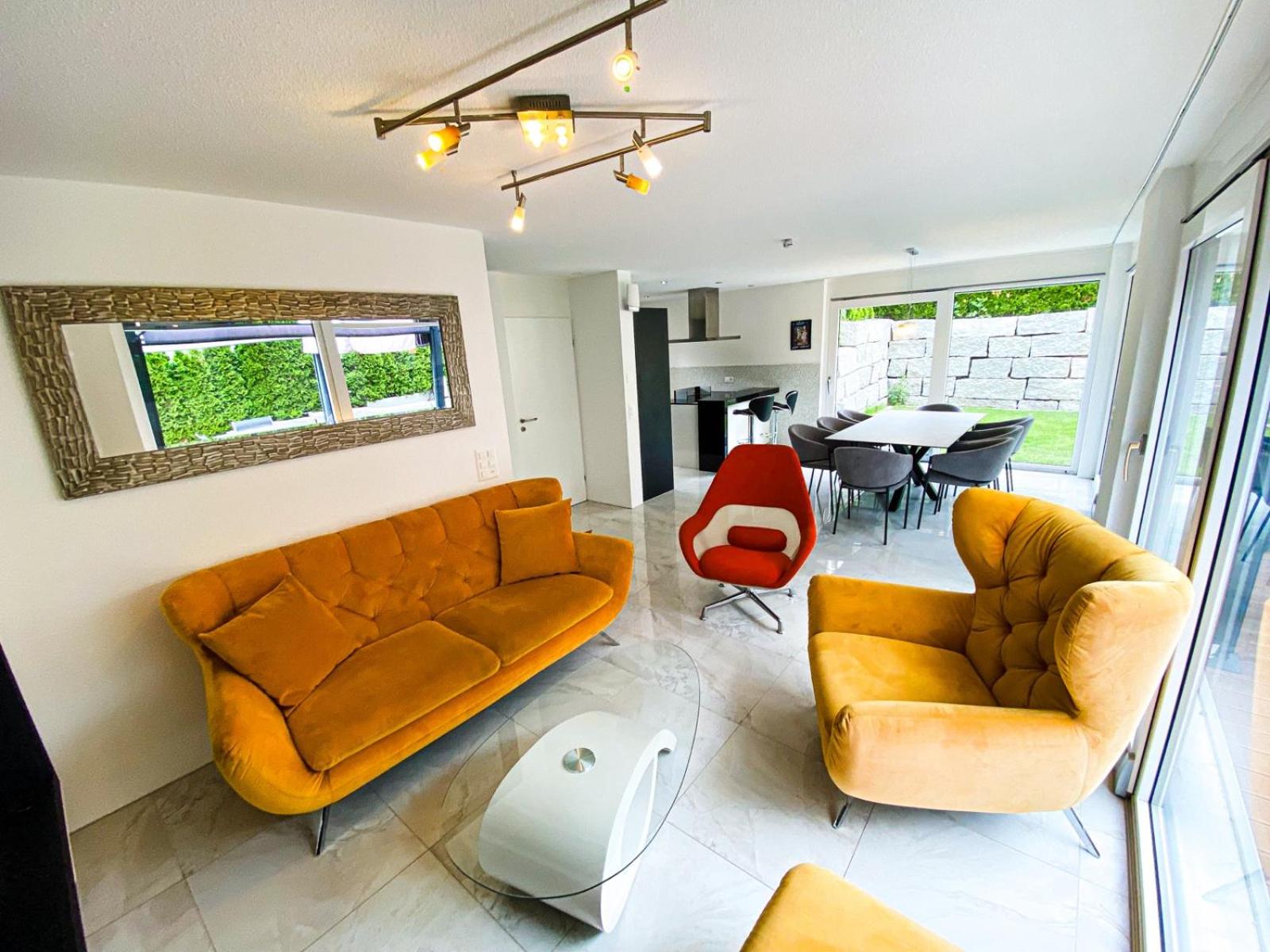 Four-Bedroom House photo 1