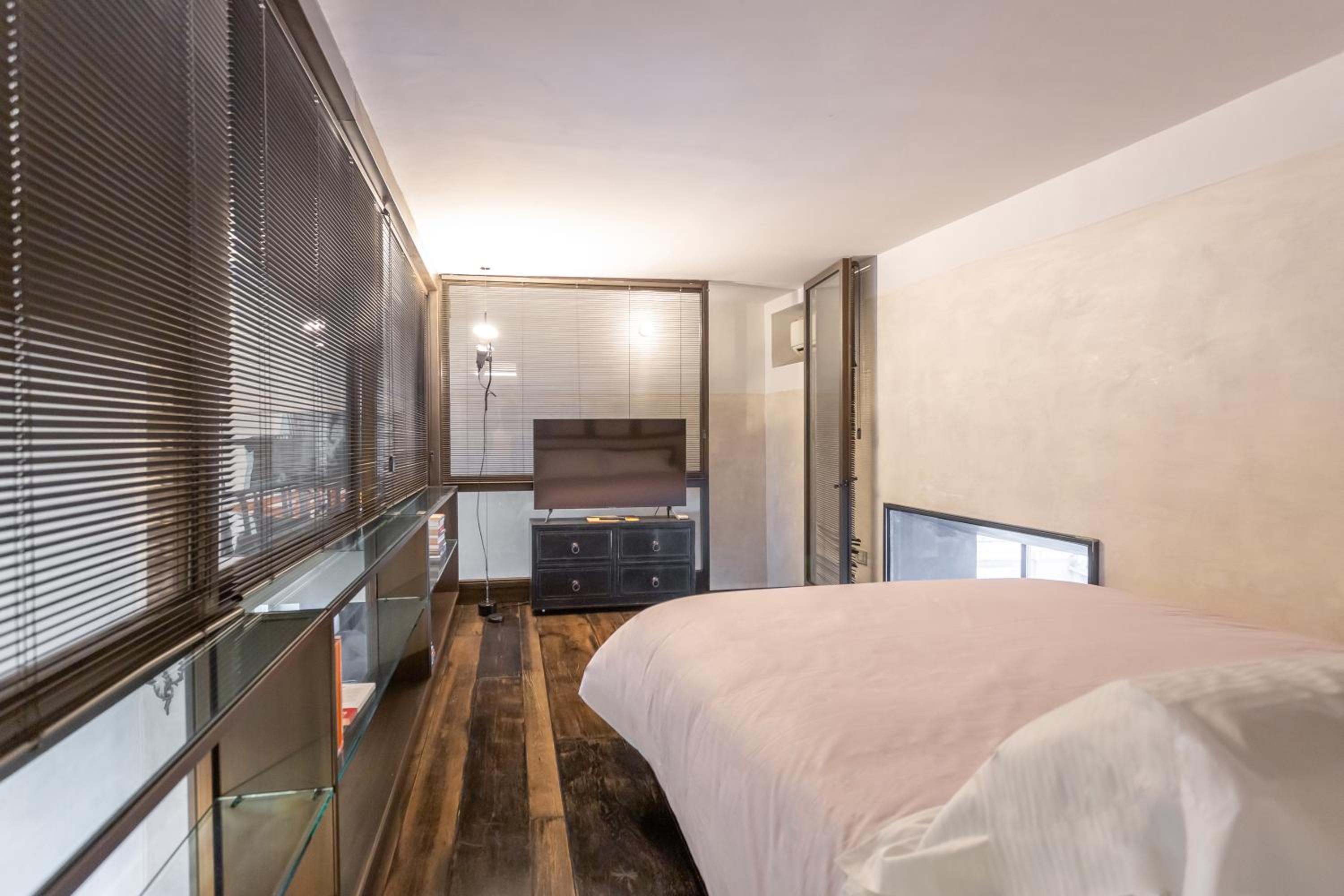 Two-Bedroom Apartment with View