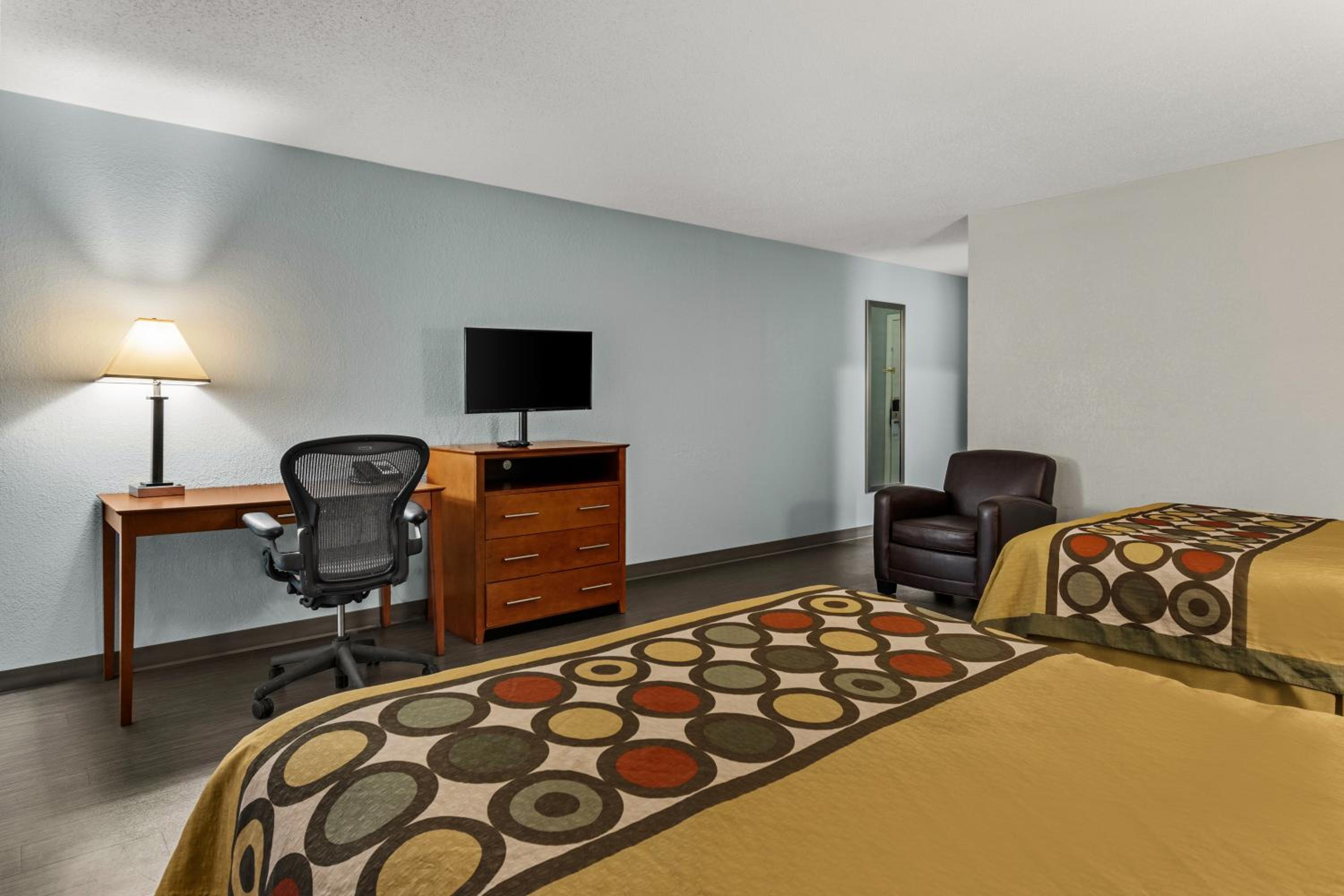 2 Double Beds Non Smoking - Photo 5