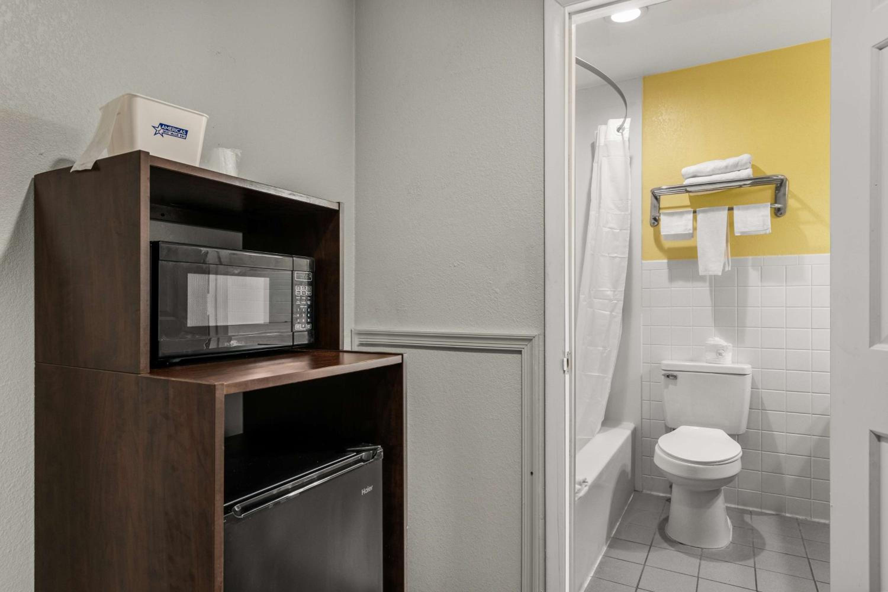 2 Double Beds Non Smoking - Photo 10
