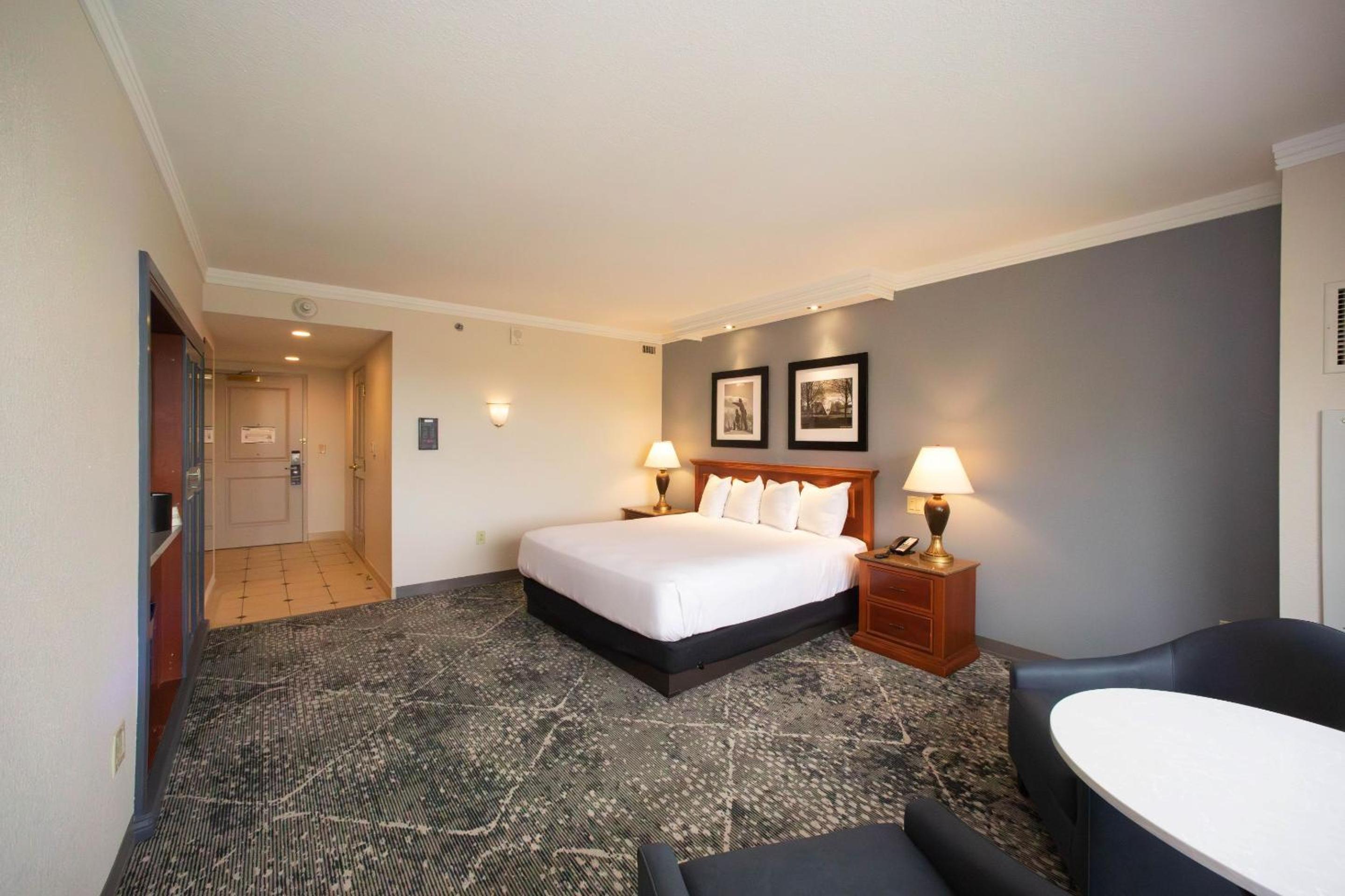 Las Vegas Premium Room King - Photo 3