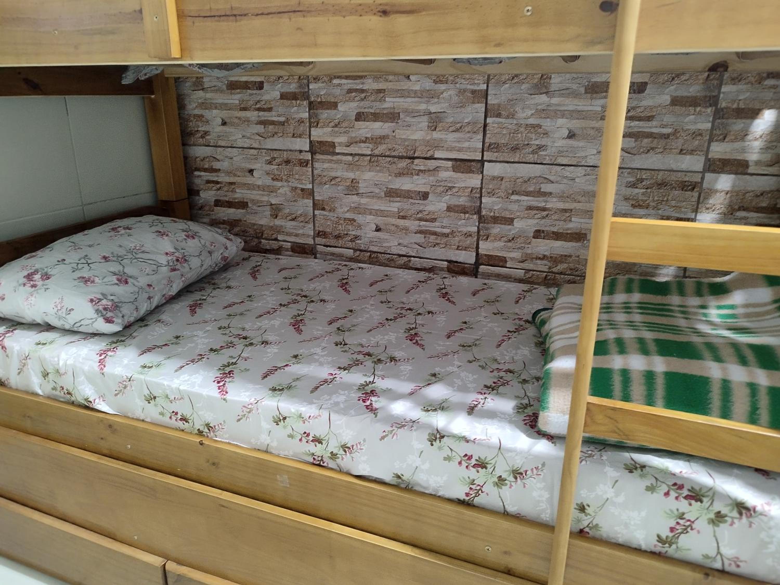 Double Room with Shared Toilet photo 3