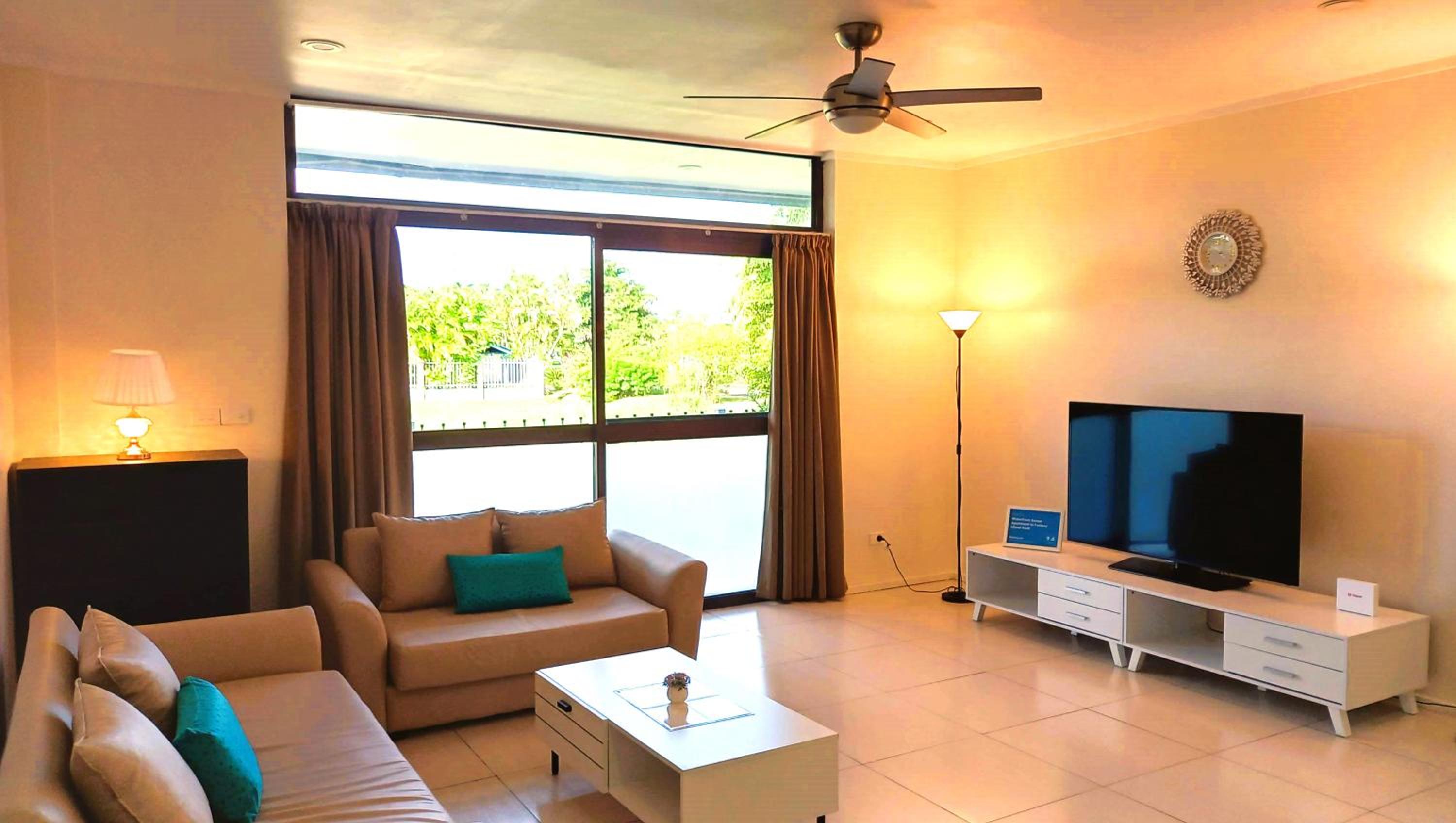 Family Two-Bedroom Apartment with View
