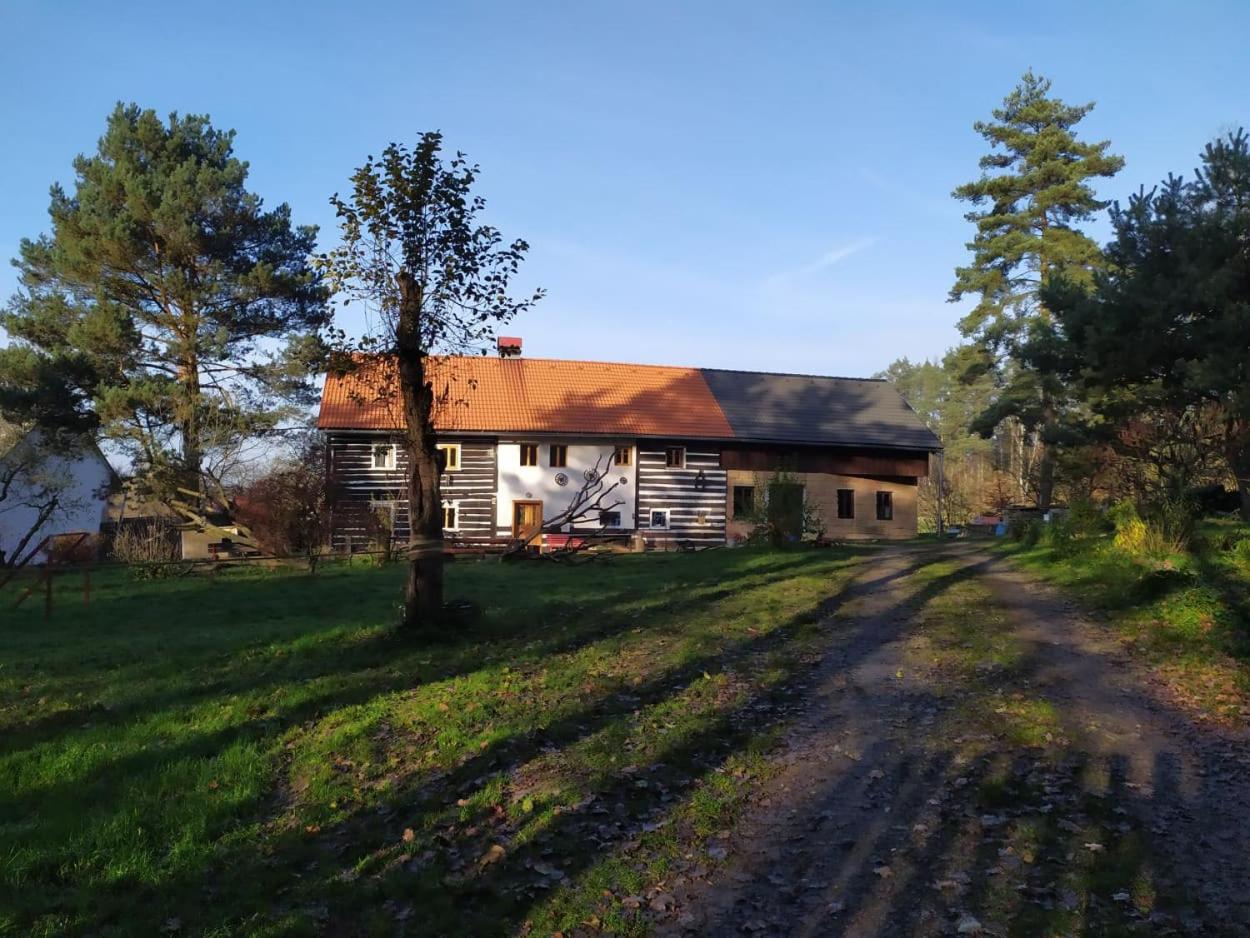 Seven-Bedroom House photo 1