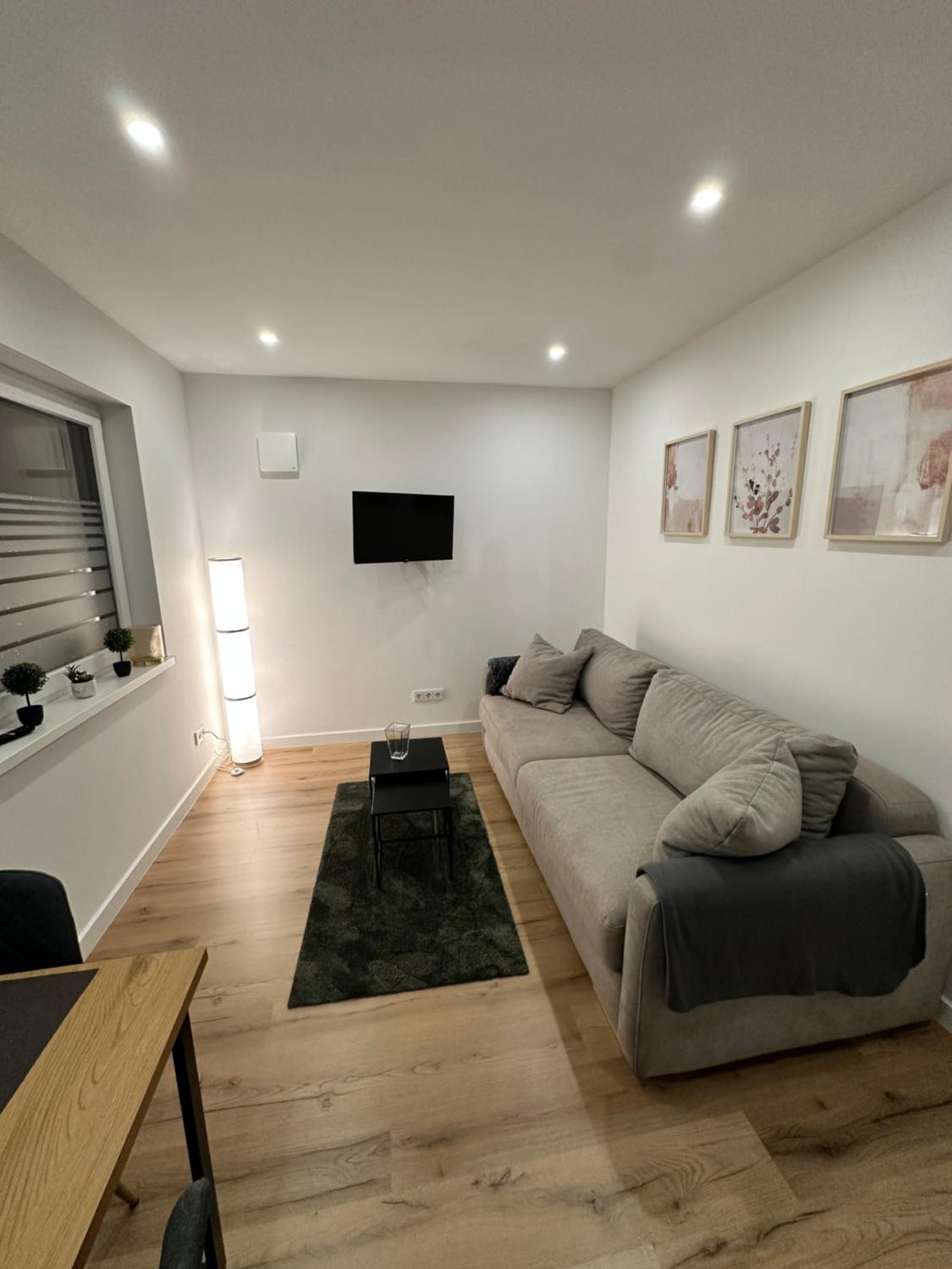 Apartment photo 1