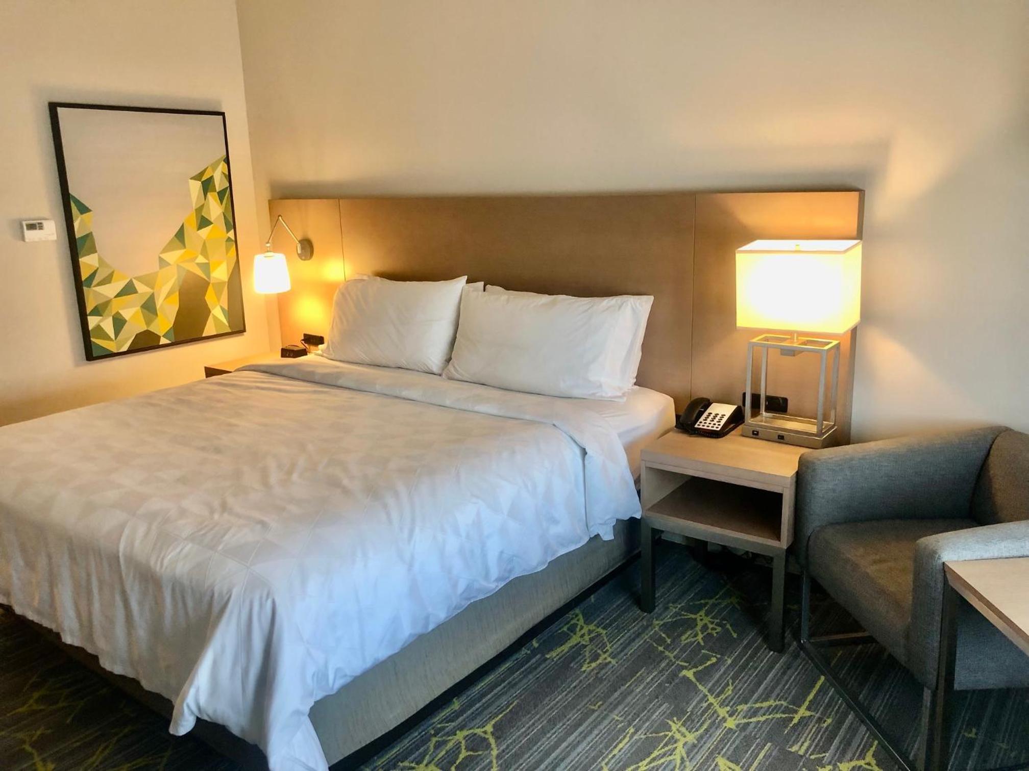 Standard Room - Photo 1