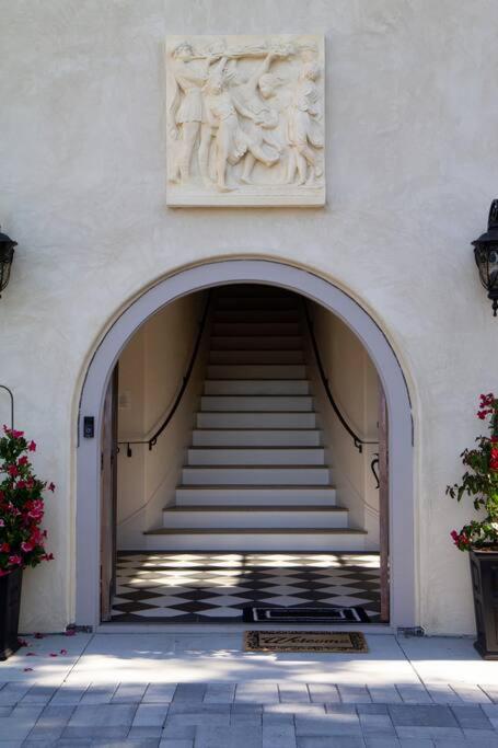 Villa photo 3
