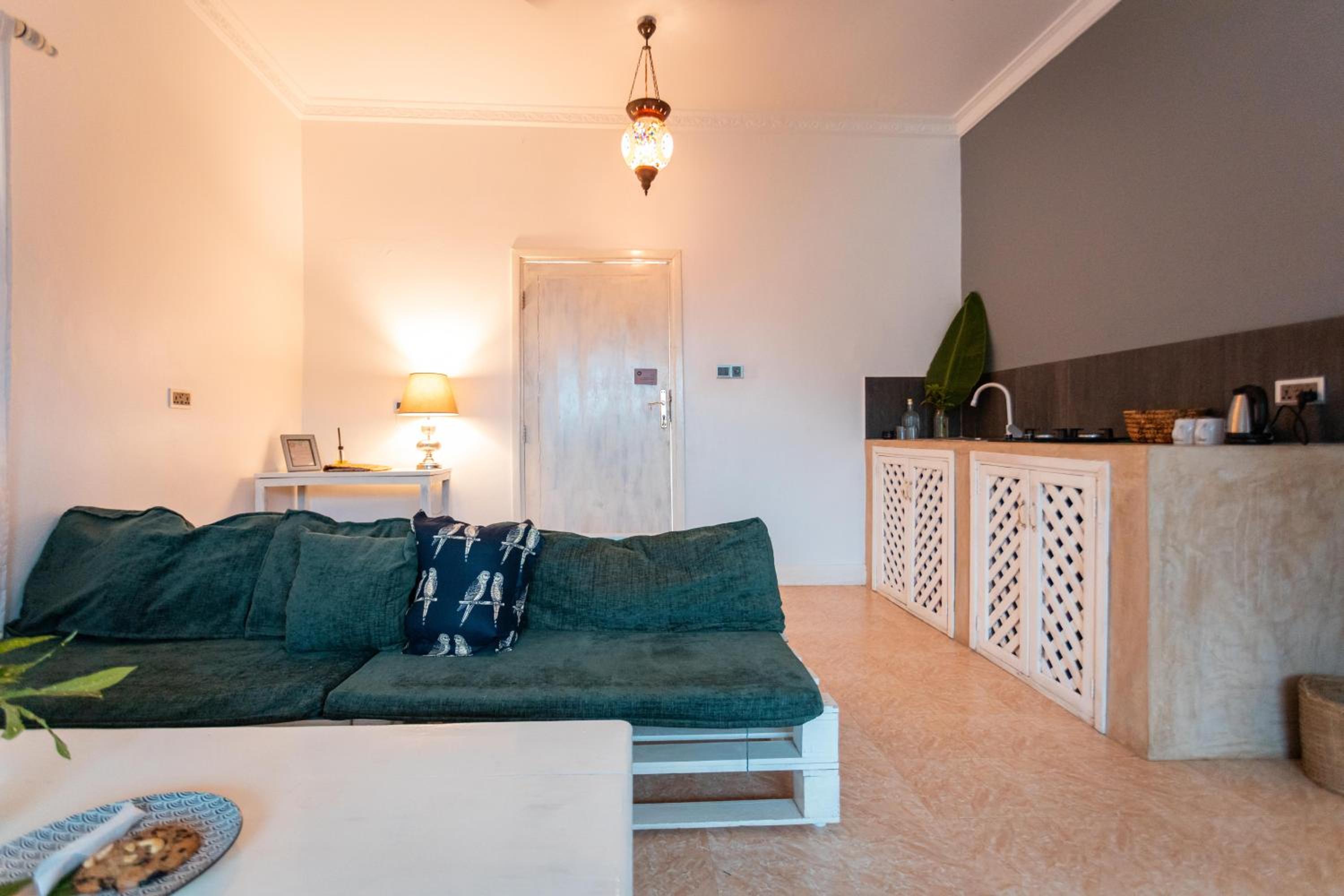 One-Bedroom Apartment with Garden View