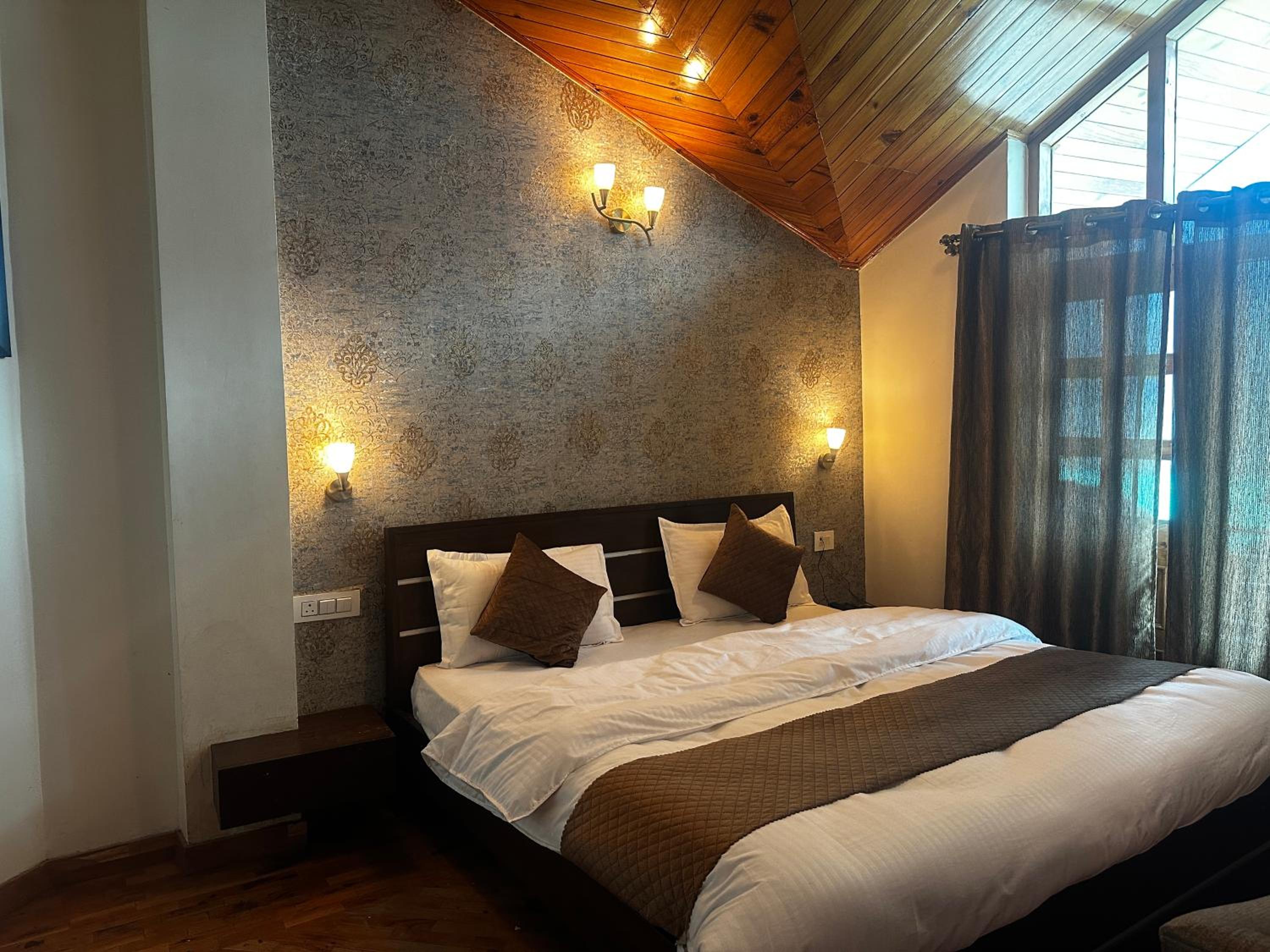 Family Suite With Balcony