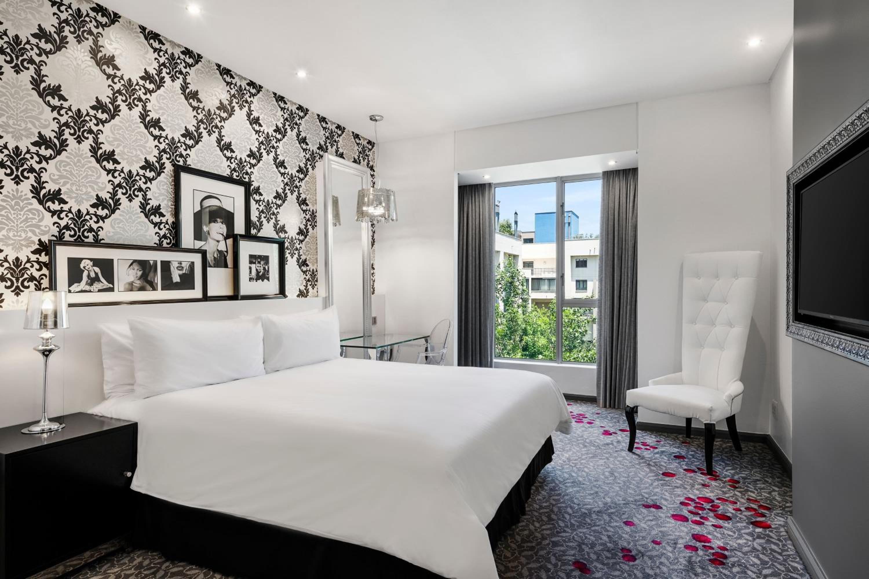 Guest room, 1 King Bed photo 1