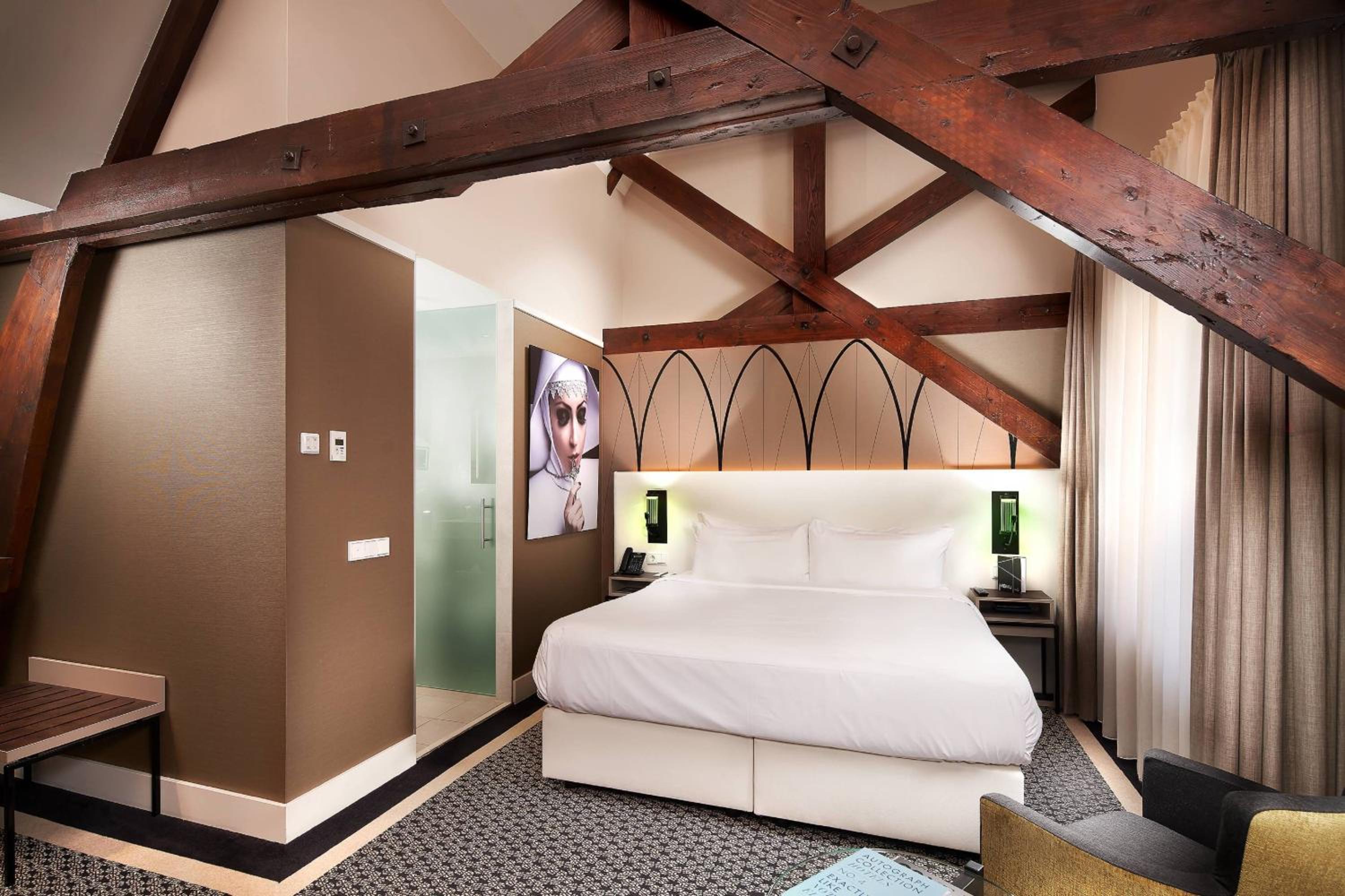Superior, Guest room, 1 King photo 3