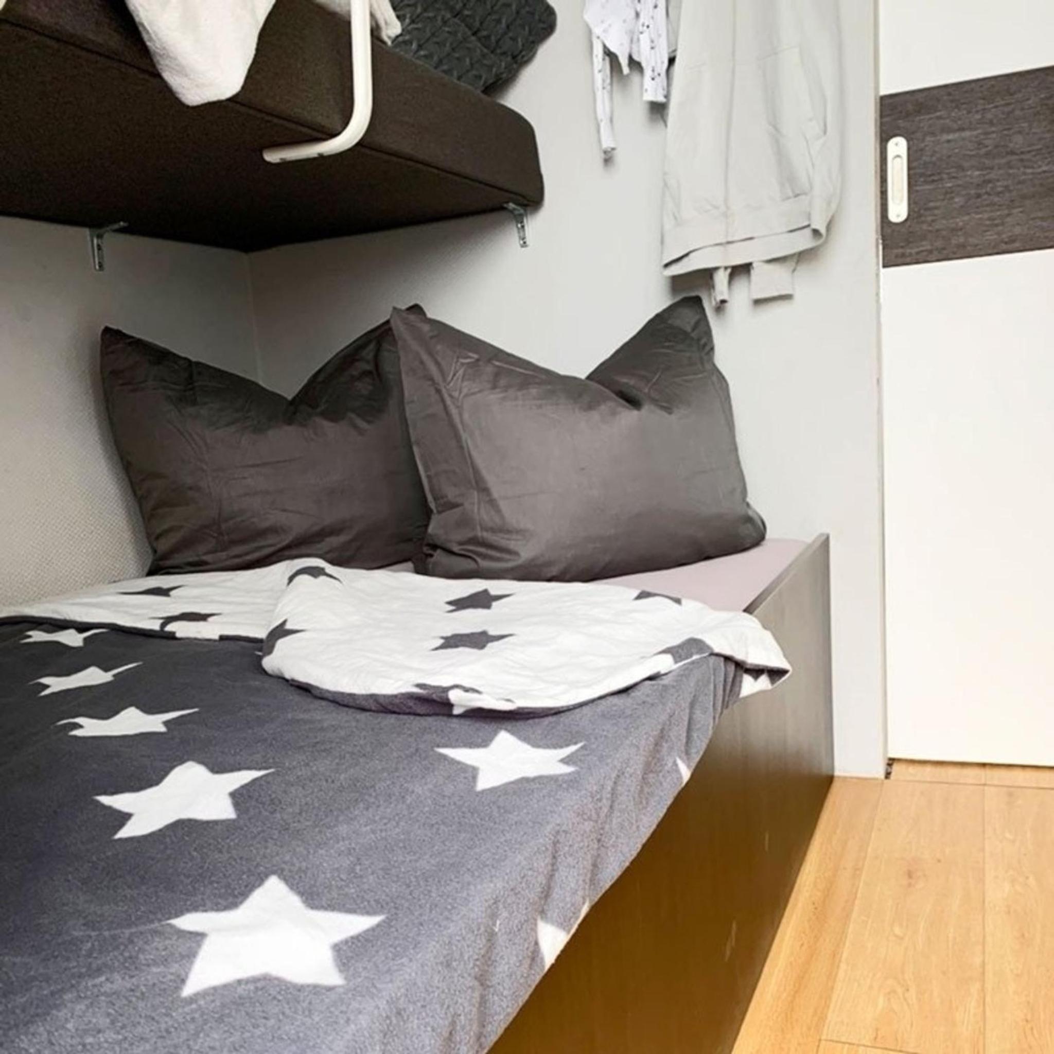 Apartment photo 1