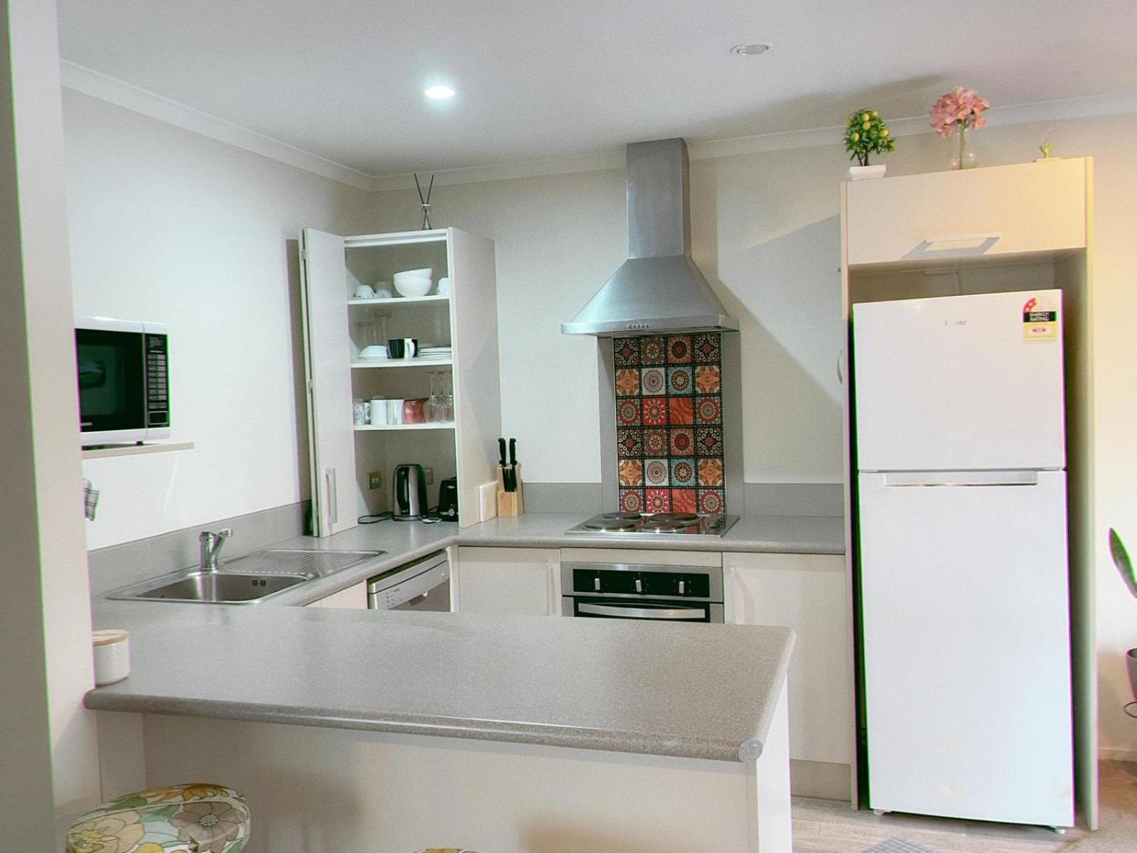 Two-Bedroom Apartment - Photo 11