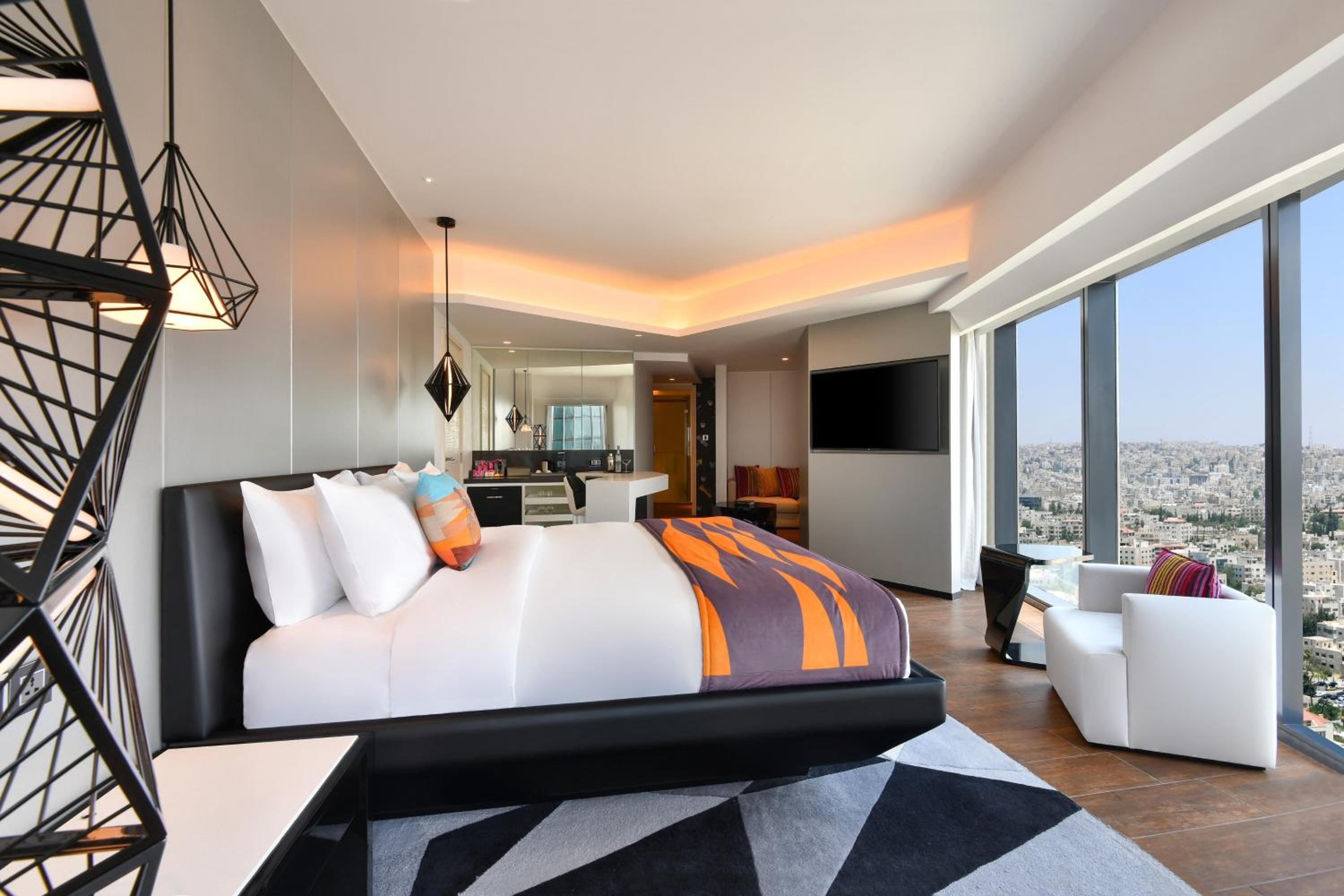 Premier Suite, 1 King Bed - Photo 1