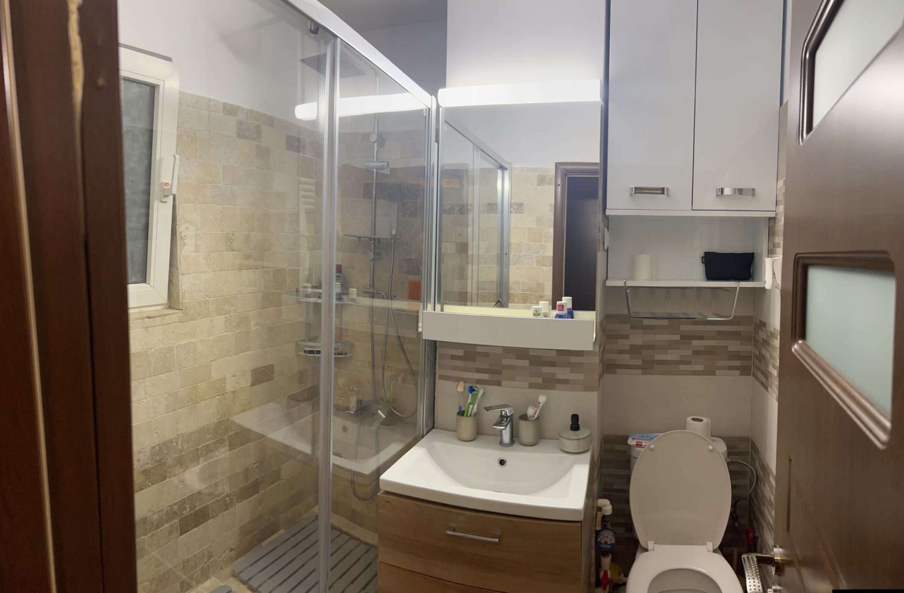 Two-Bedroom Apartment photo 2