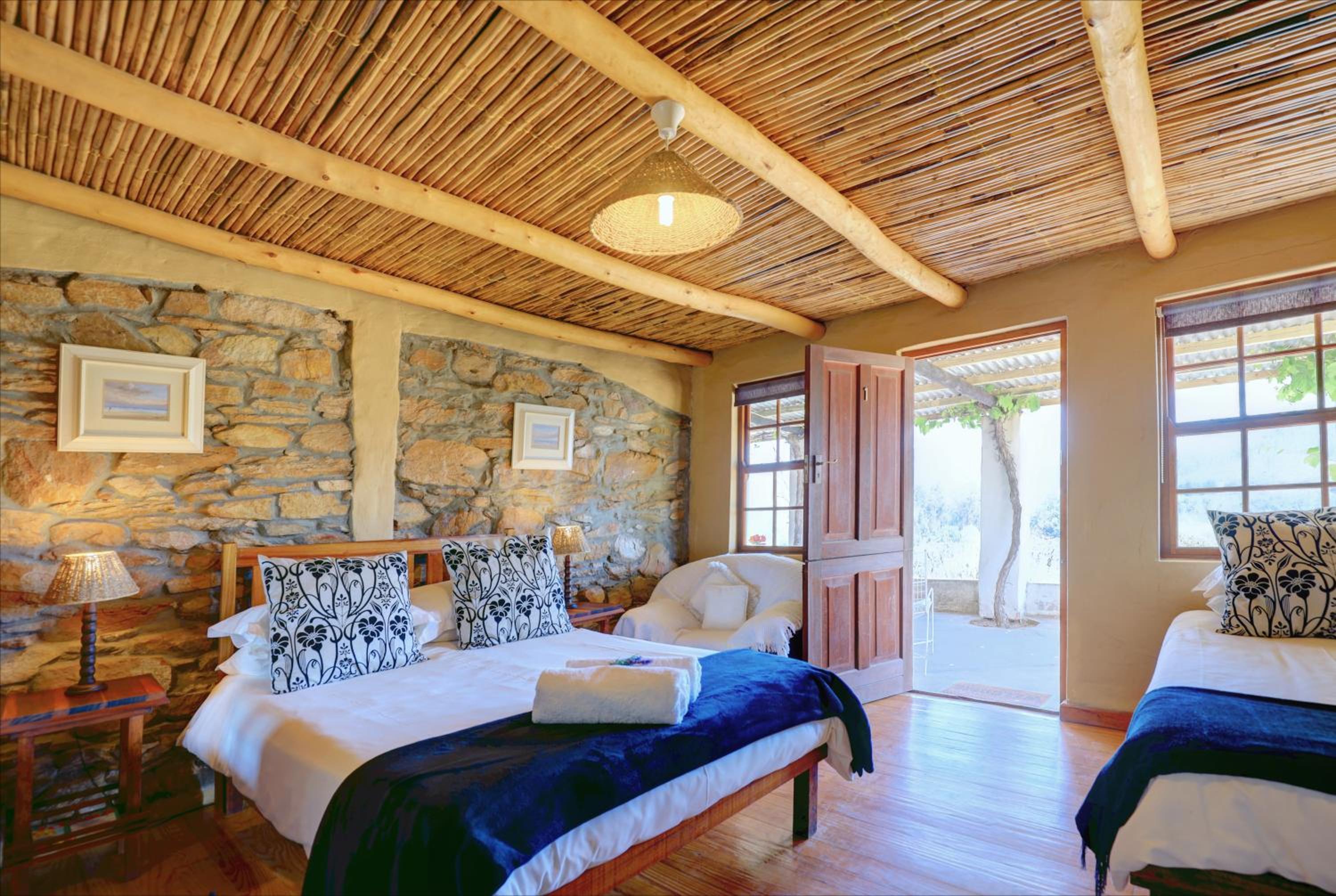 Standard Triple Room photo 3