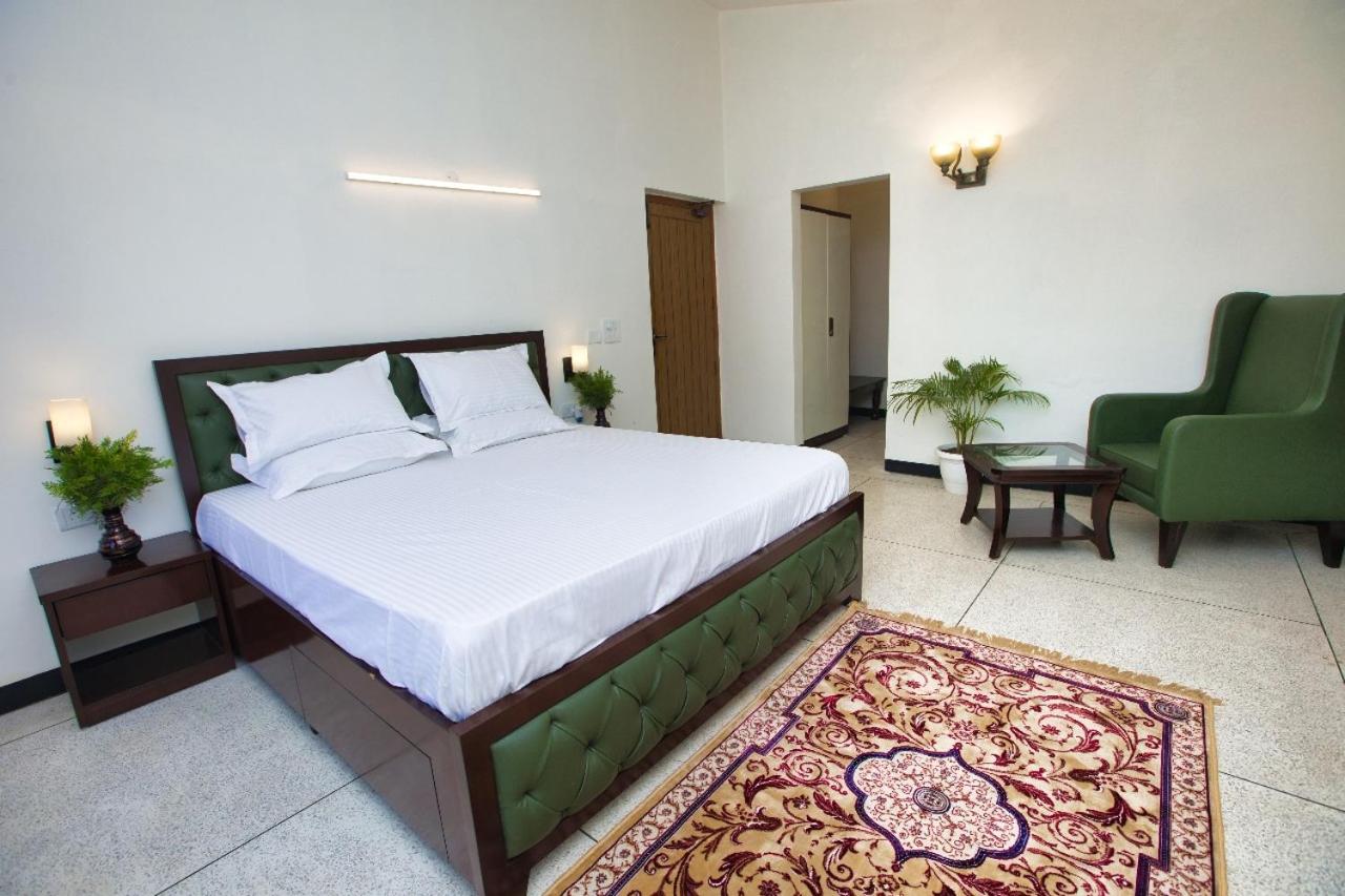 King Room with Garden View photo 3