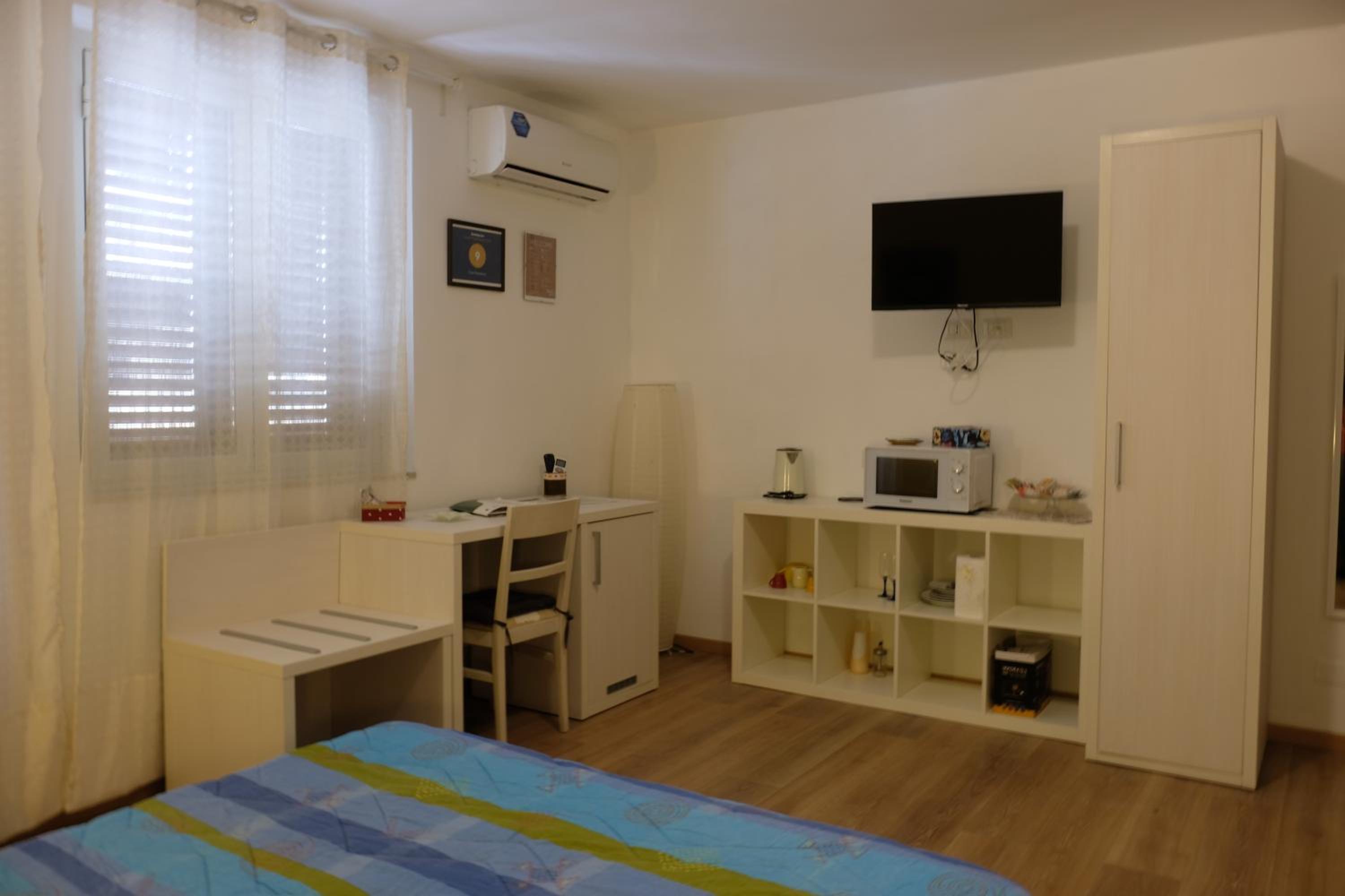Twin Room With Private Bathroom