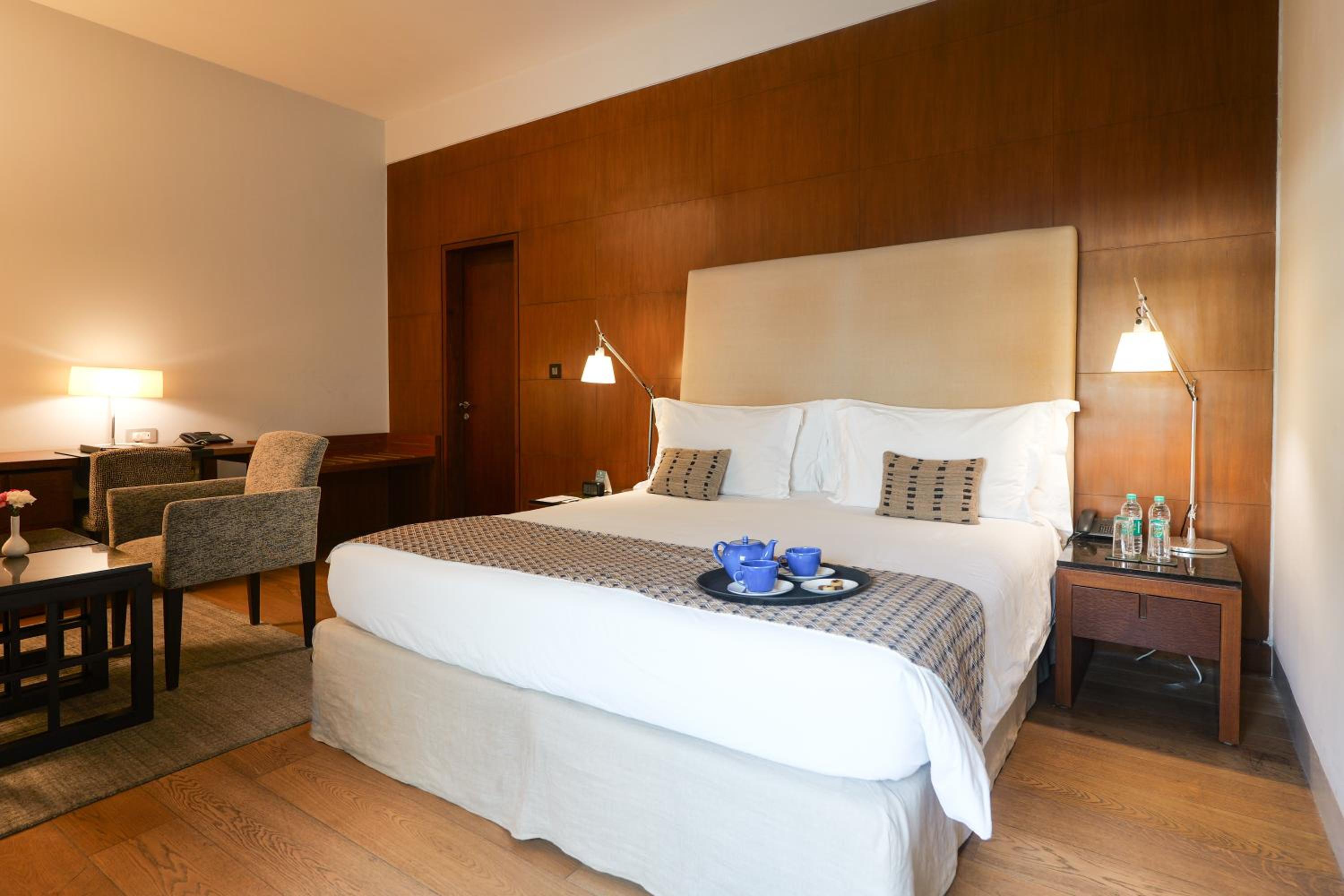 Signature Room with Terrace - Photo 2