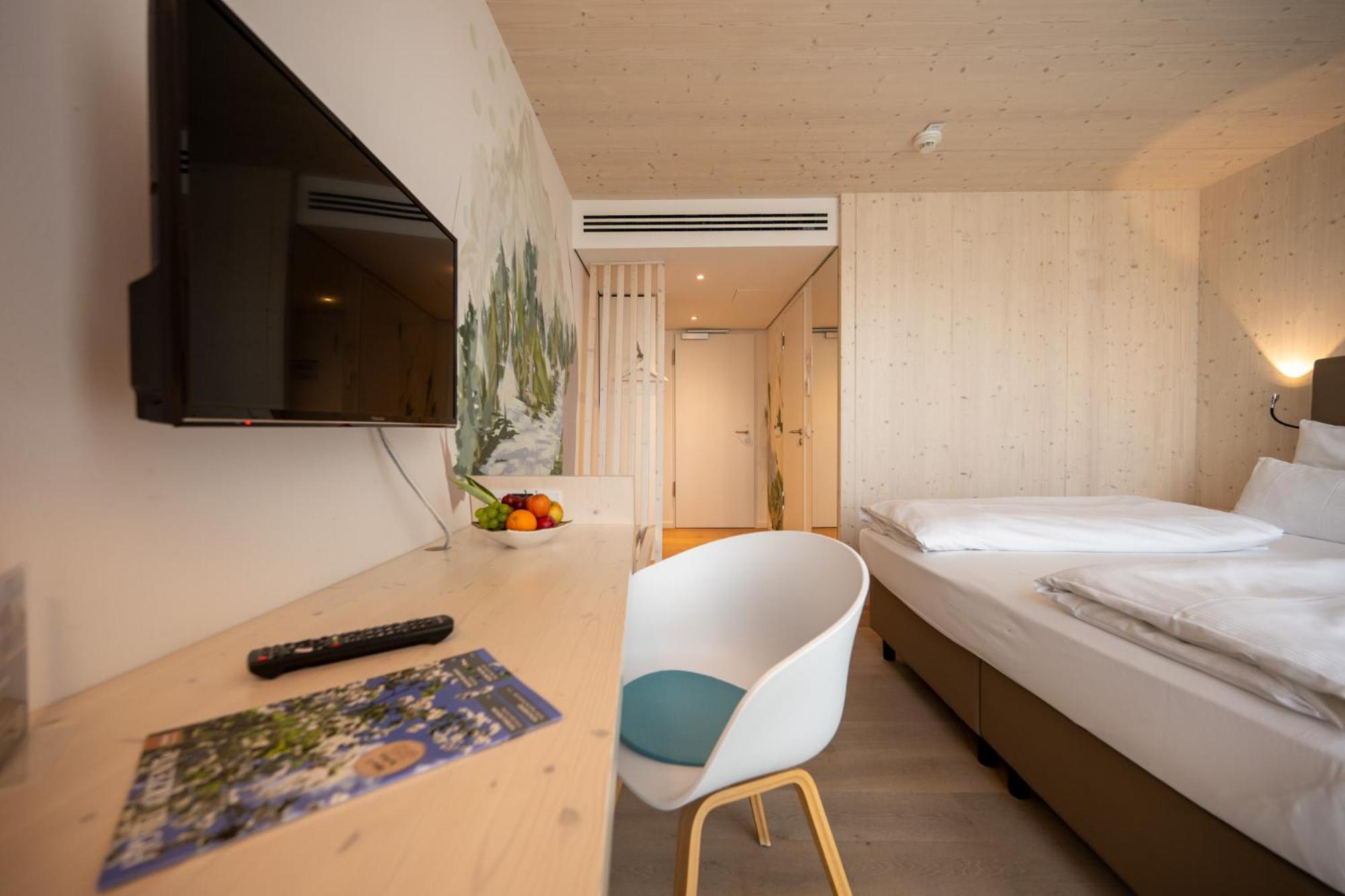 Standard Double Room - Photo 10