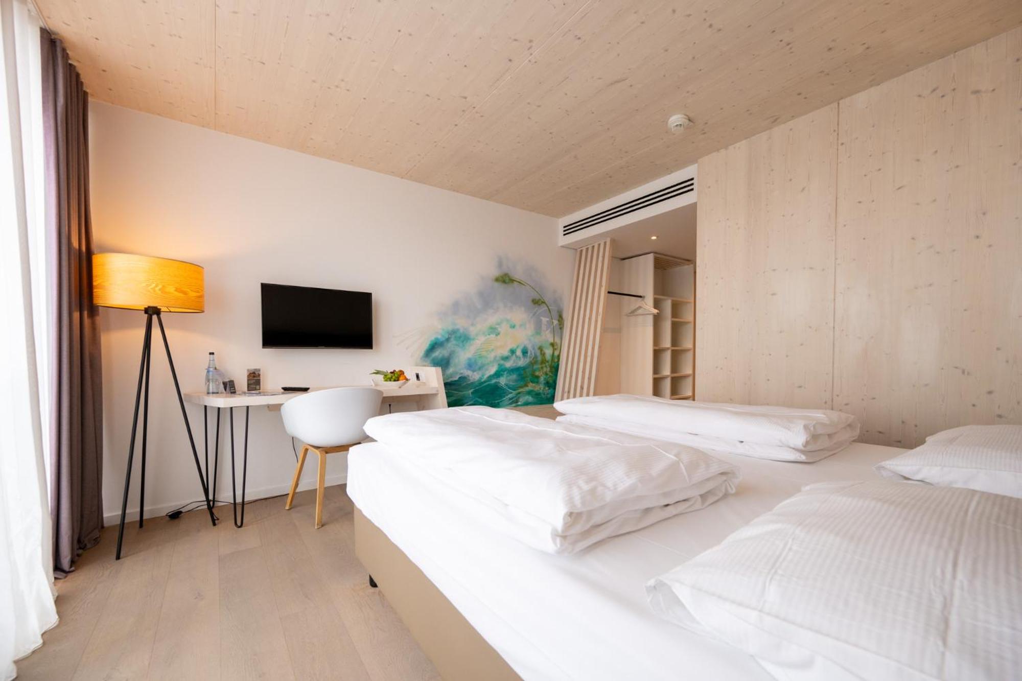 Standard Double Room - Photo 20