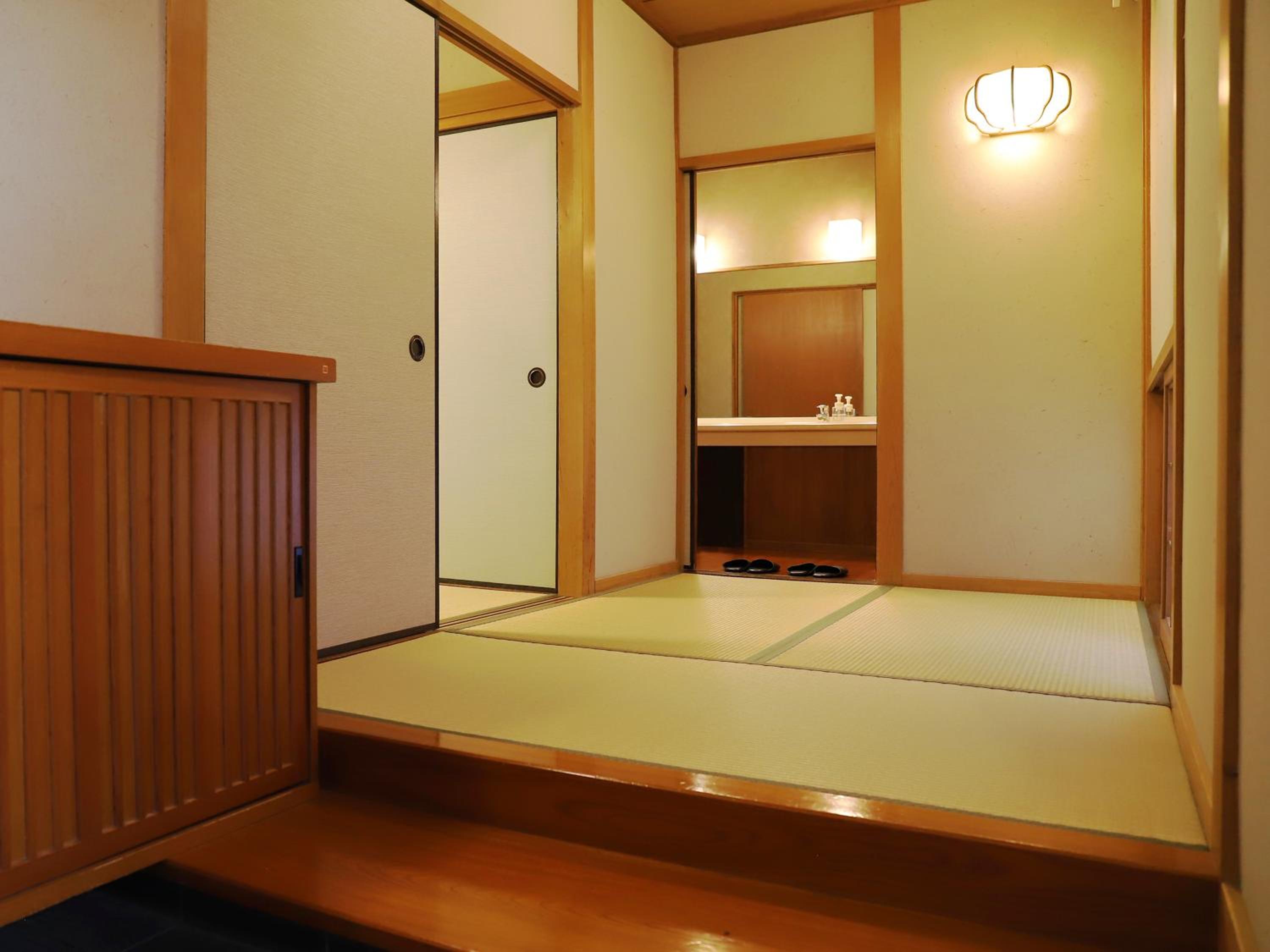 Japanese-Style Room with Private Indoor Bath photo 3
