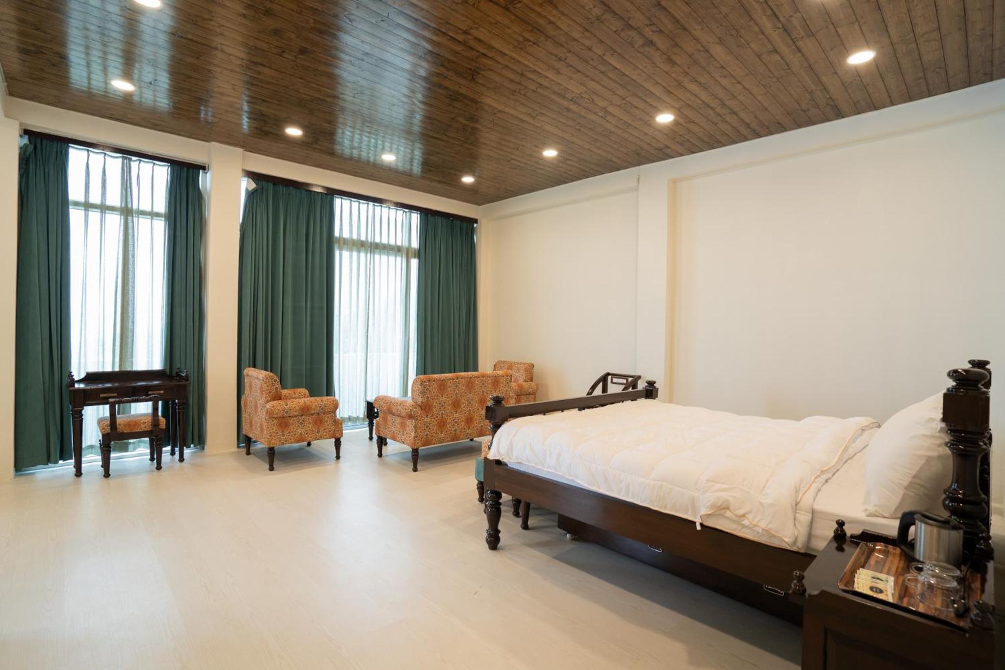 Superior Suite