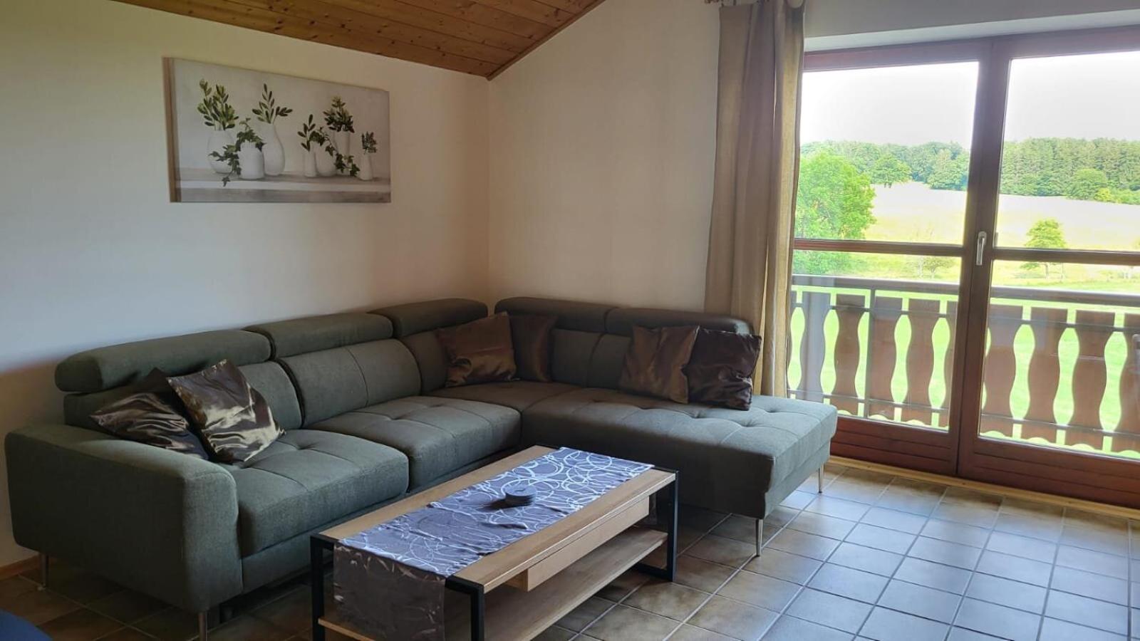 Two-Bedroom Deluxe Apartment with Garden View photo 2