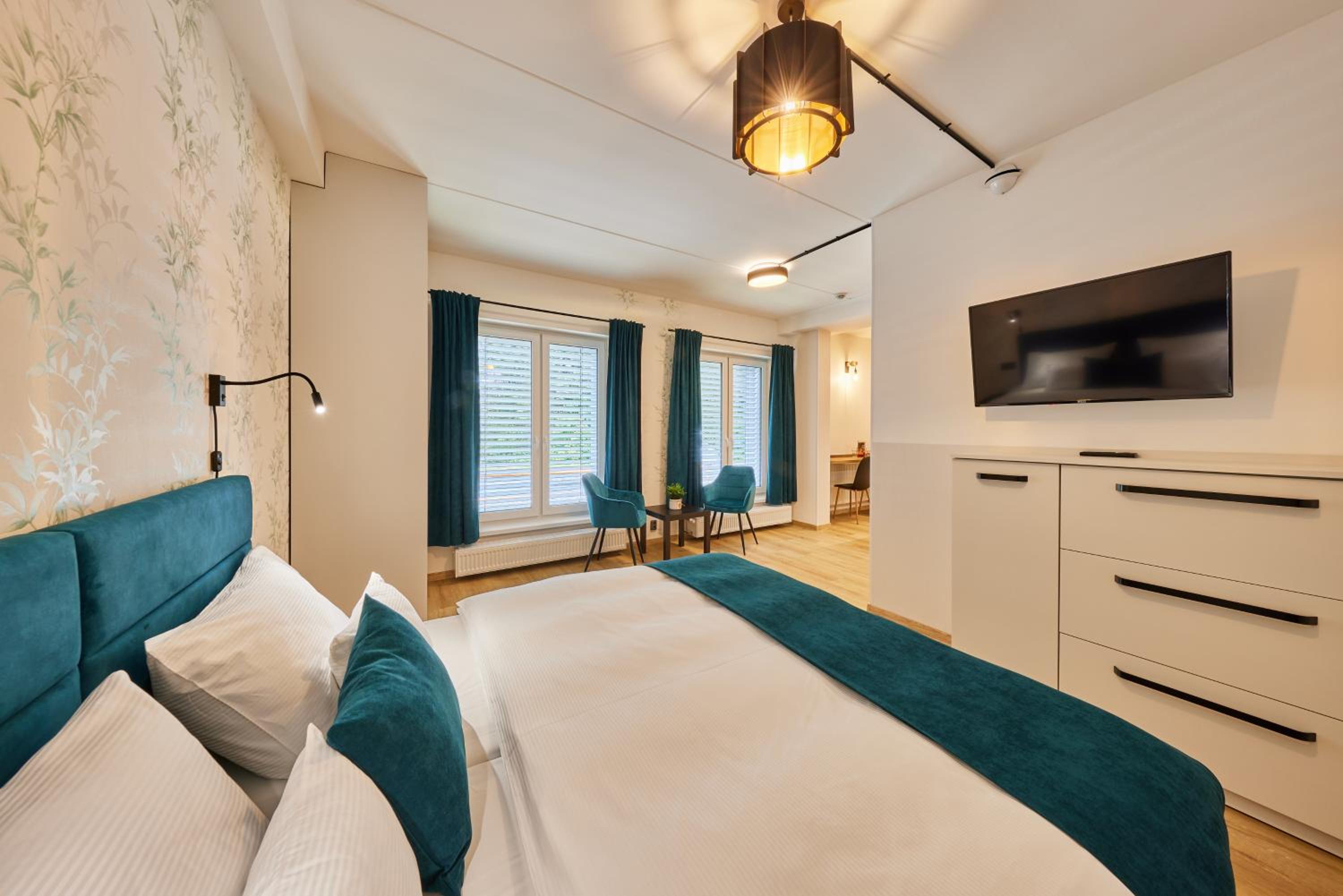 Double or Twin Room - Disability Access photo 3
