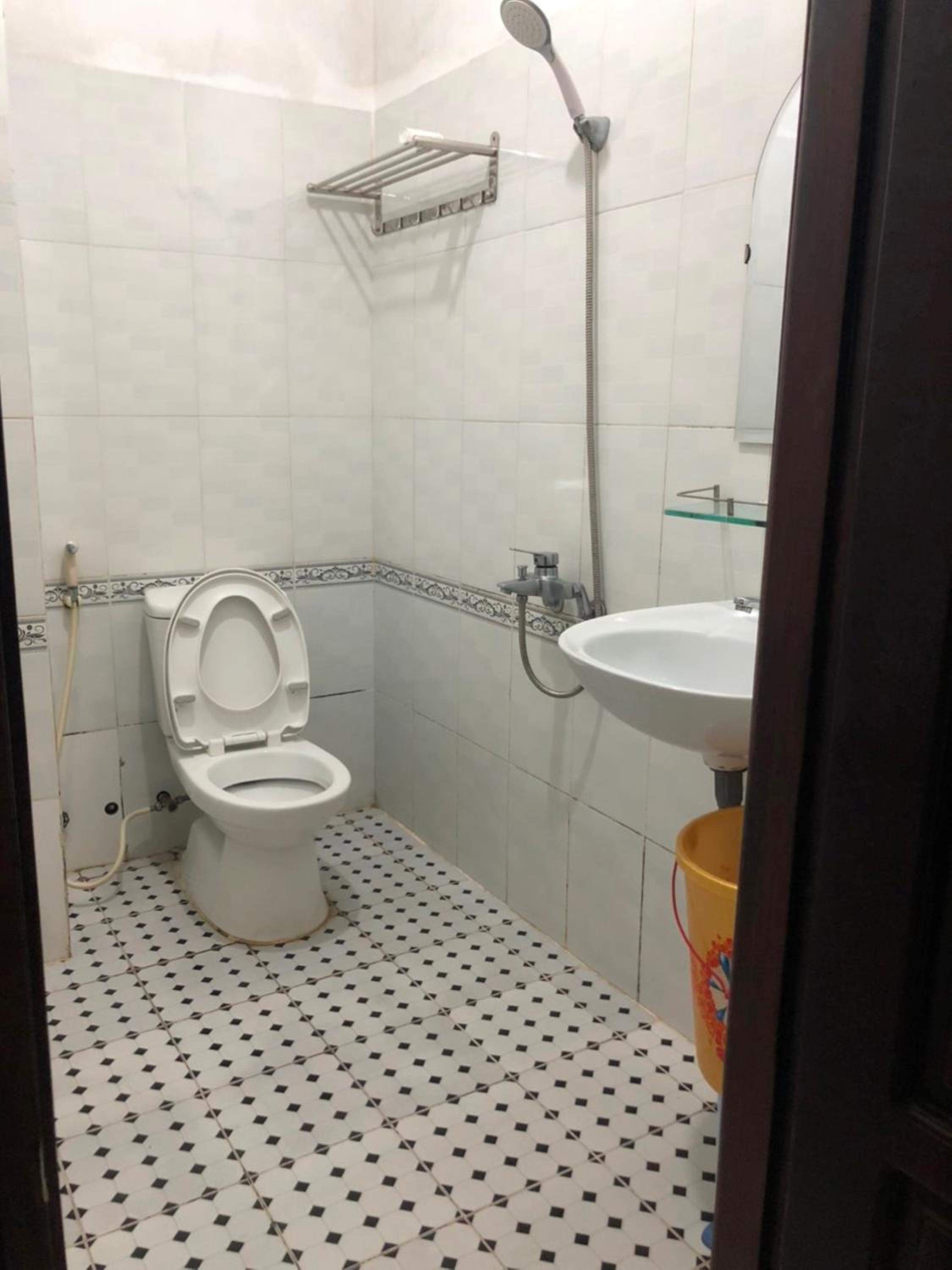 Double Room - Photo 6