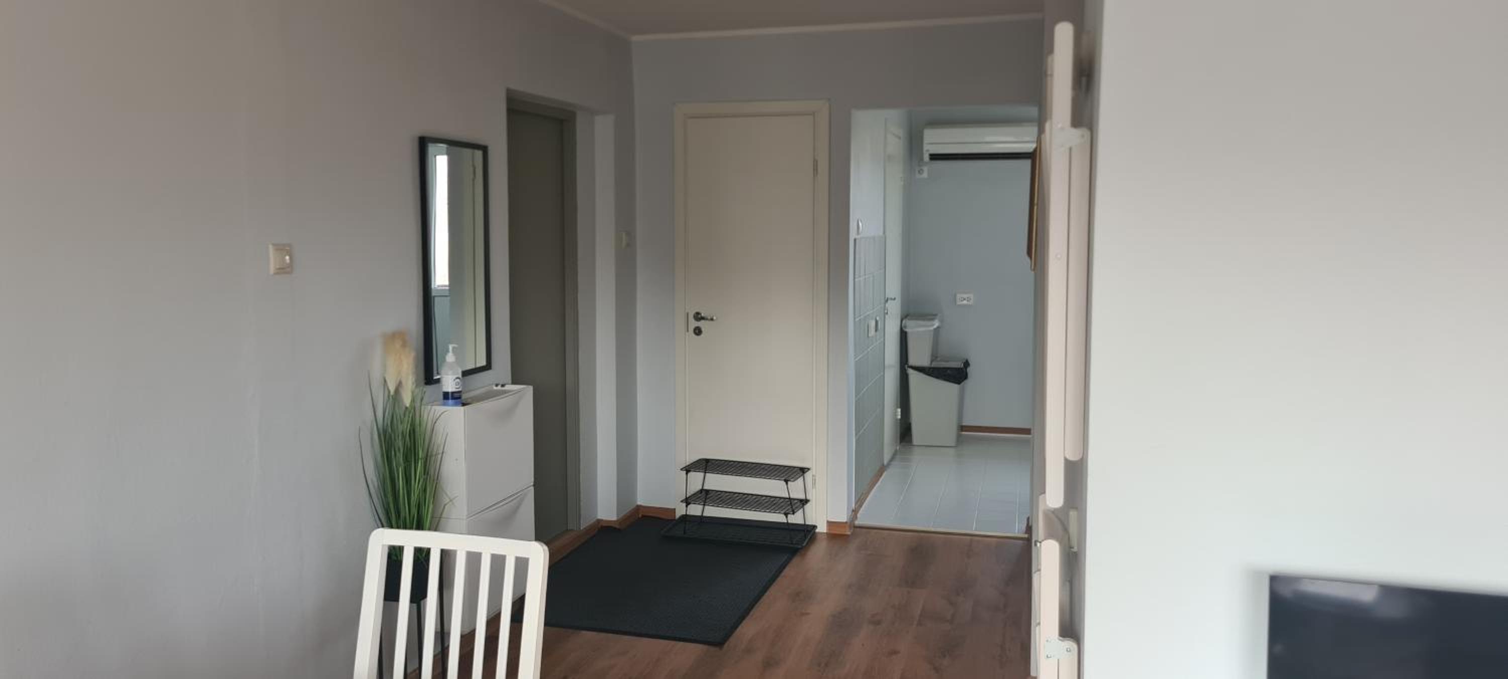 Two-Bedroom Apartment - Photo 17
