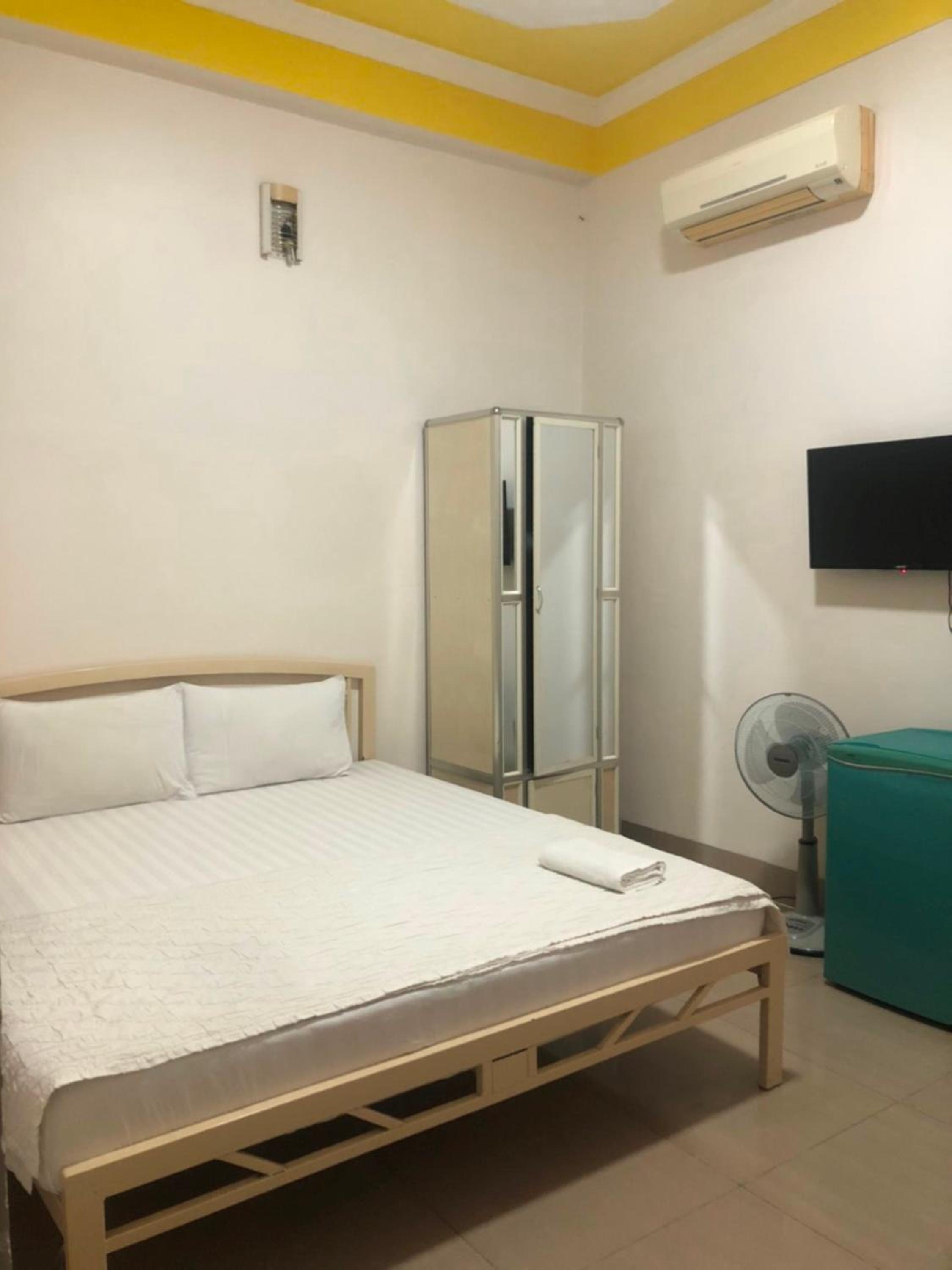Double Room - Photo 5