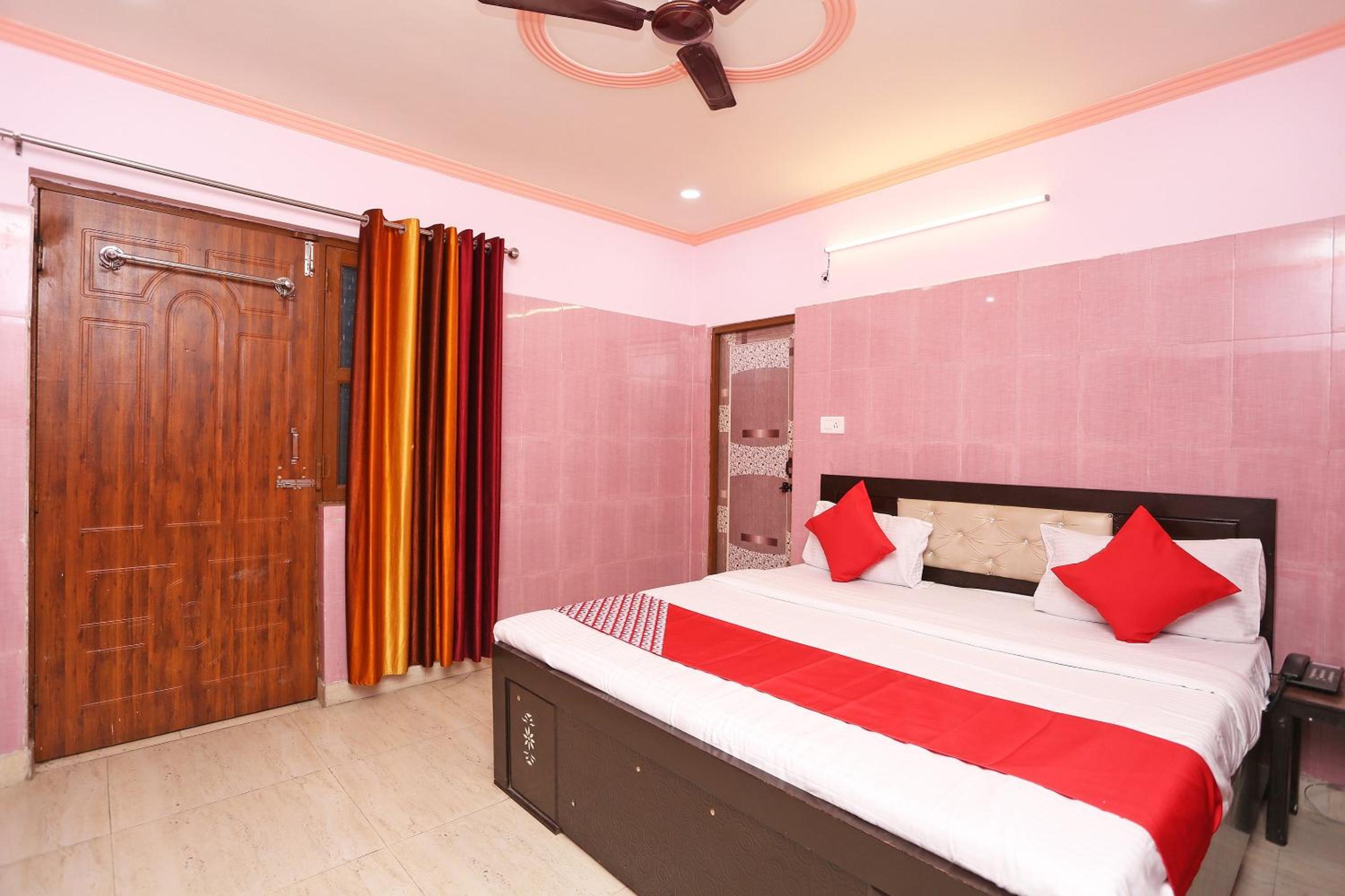 Classic Triple Room