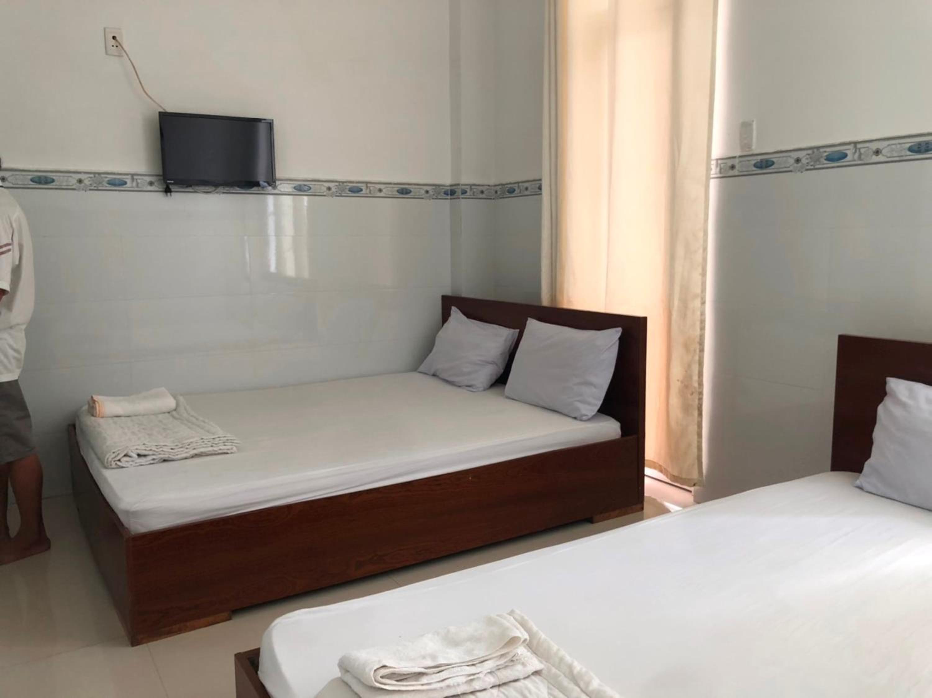 Quadruple Room - Photo 6