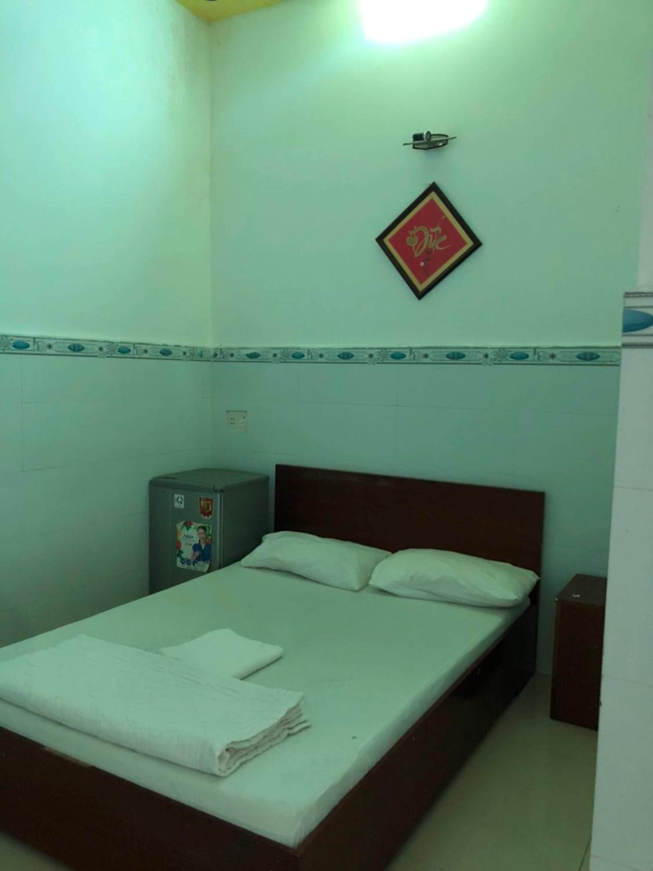 Double Room - Photo 8